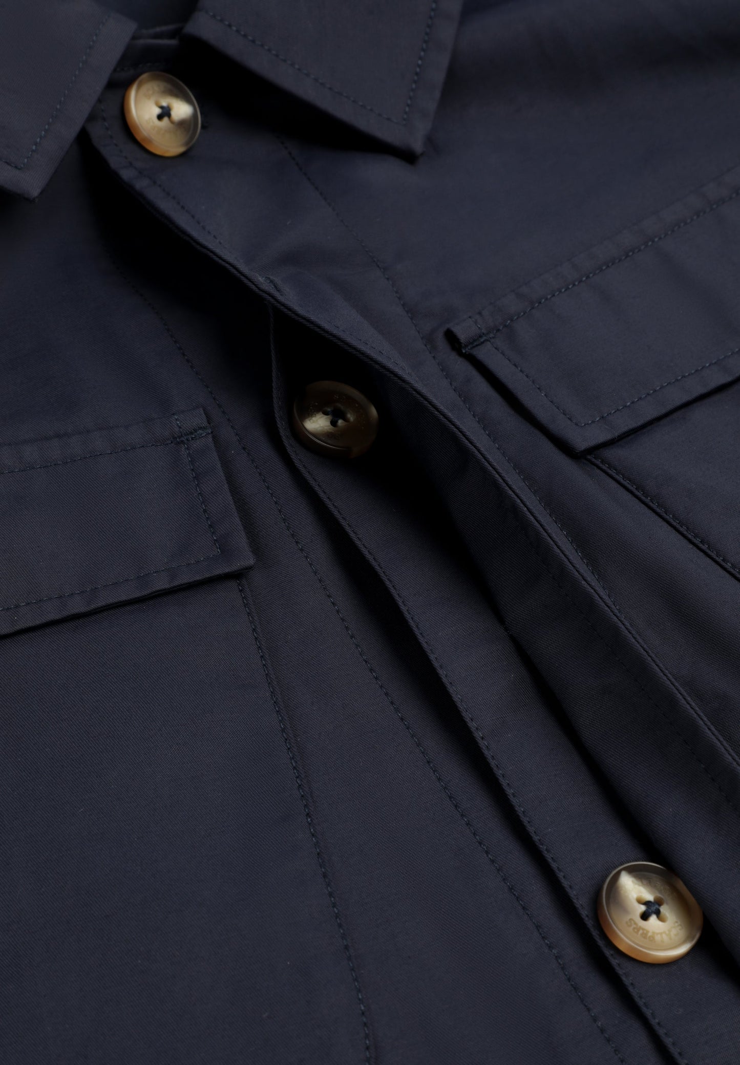 CARDIGAN MILITAR AZUL-MARINHO