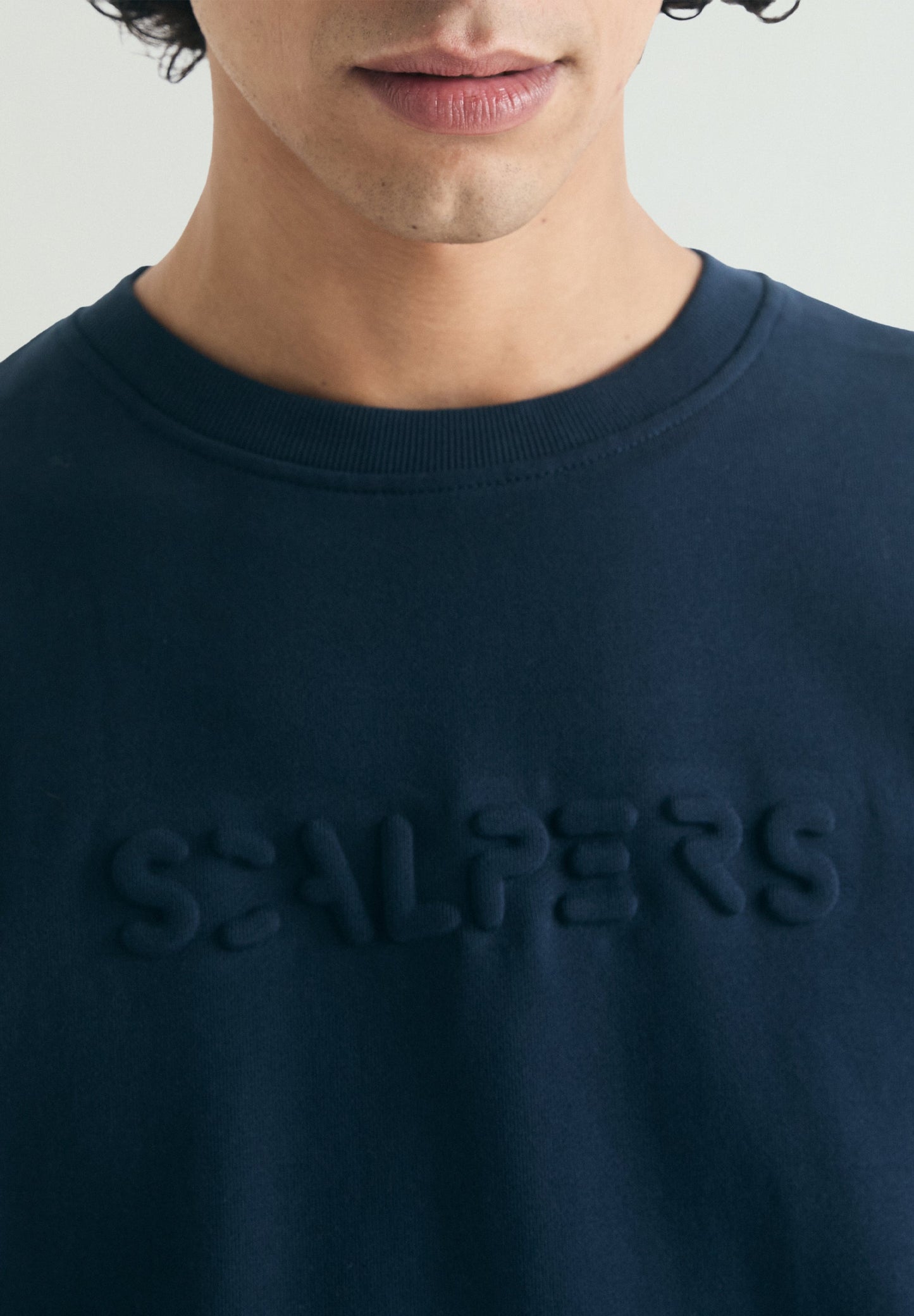 SWEATSHIRT SKULL EM RELEVO