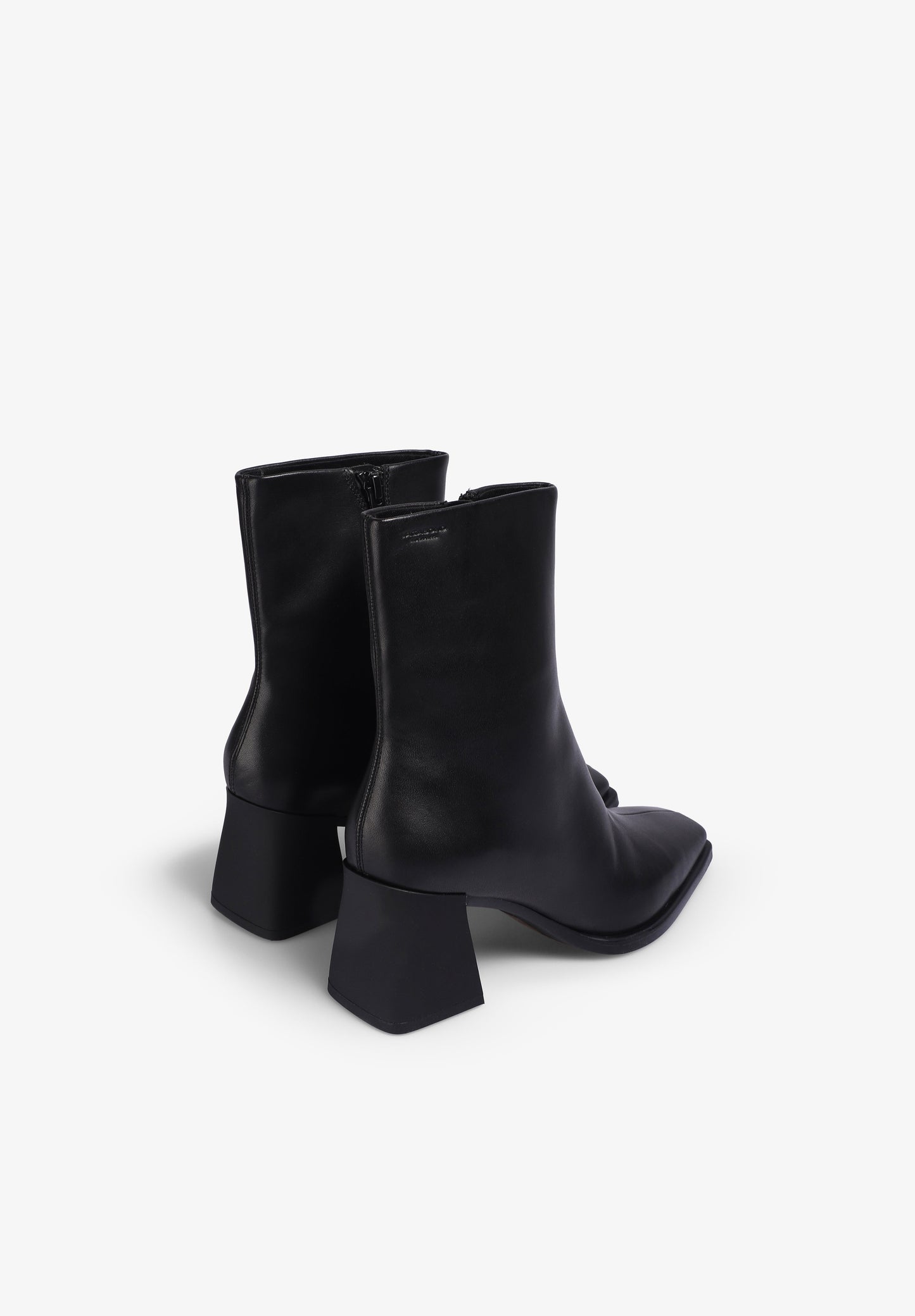VAGABOND | BOTAS HEDDA