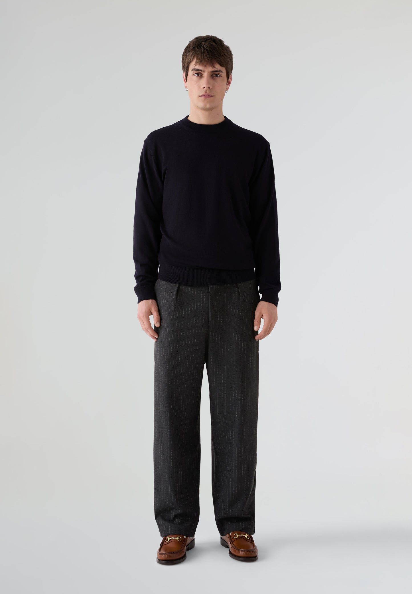 UNFEIGNED | SWEATER MERINO DE DECOTE REDONDO