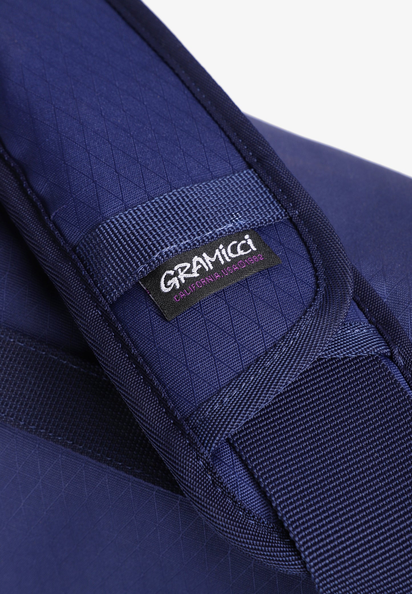 GRAMICCI | BOLSA MESSENGER