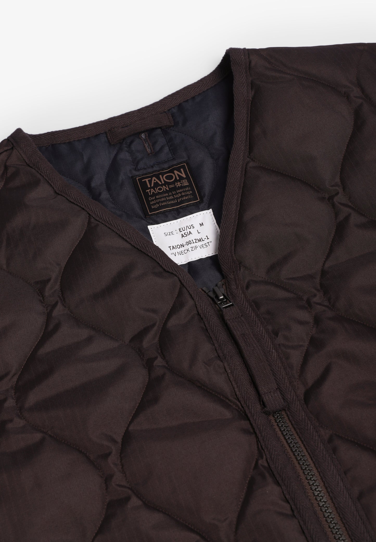 TAION | COLETE MILITAR GOLA EM V E ZIP UNISEXO