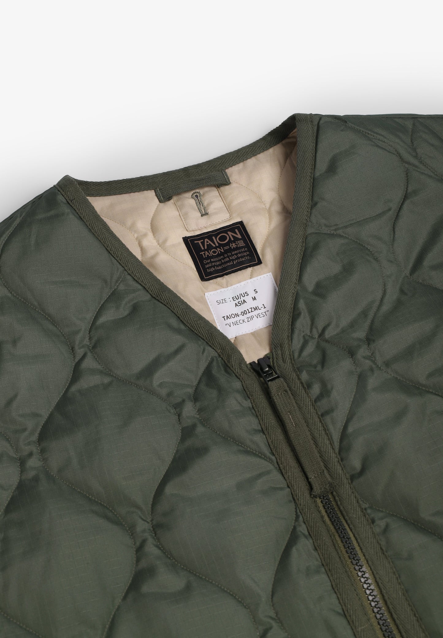 TAION | COLETE MILITAR GOLA EM V E ZIP UNISEXO