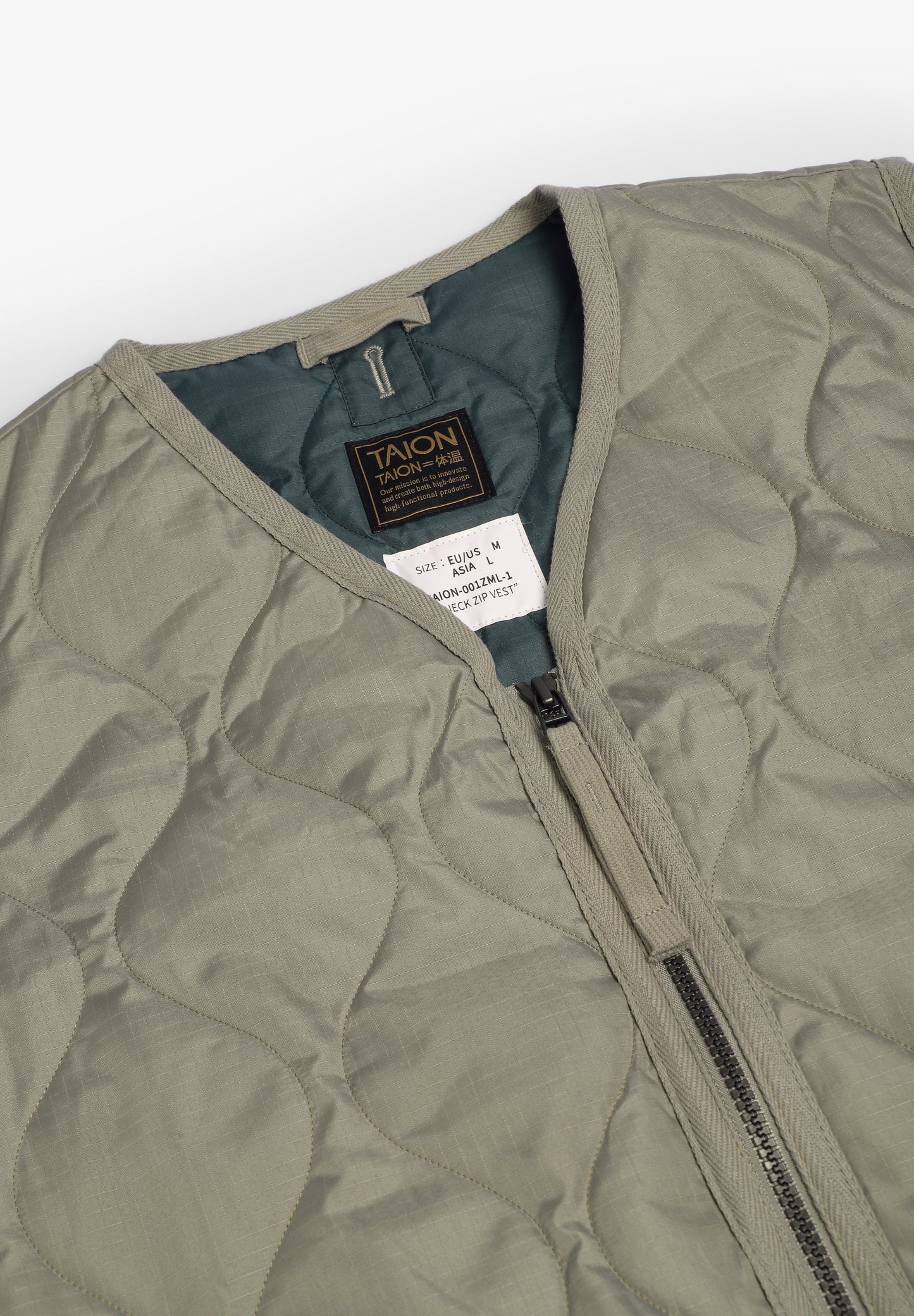 TAION | COLETE MILITAR GOLA EM V E ZIP UNISEXO