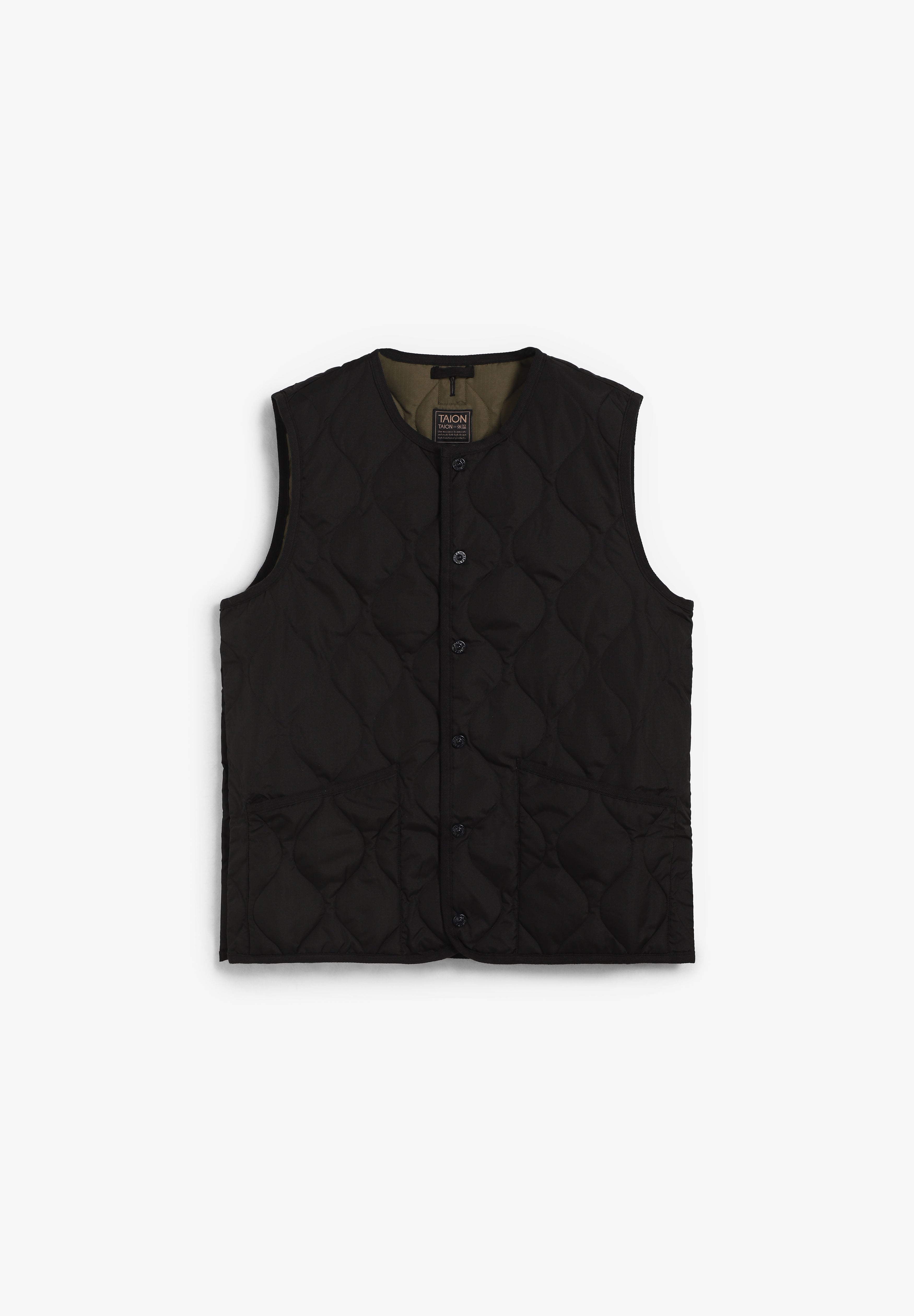TAION | COLETE UNISEXO MILITARY BUTTON CREW NECK