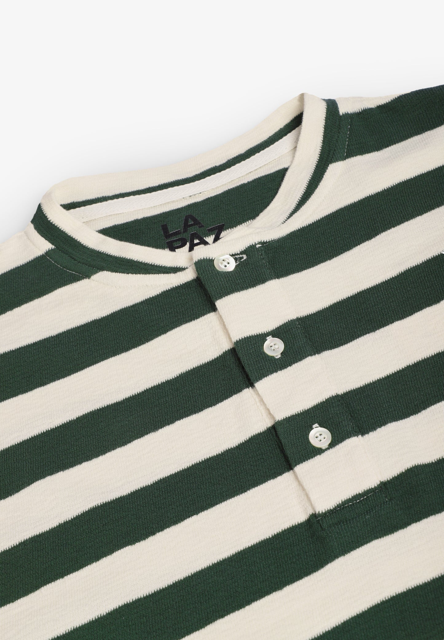 LA PAZ | T-SHIRT CARNEIRO HENLEY