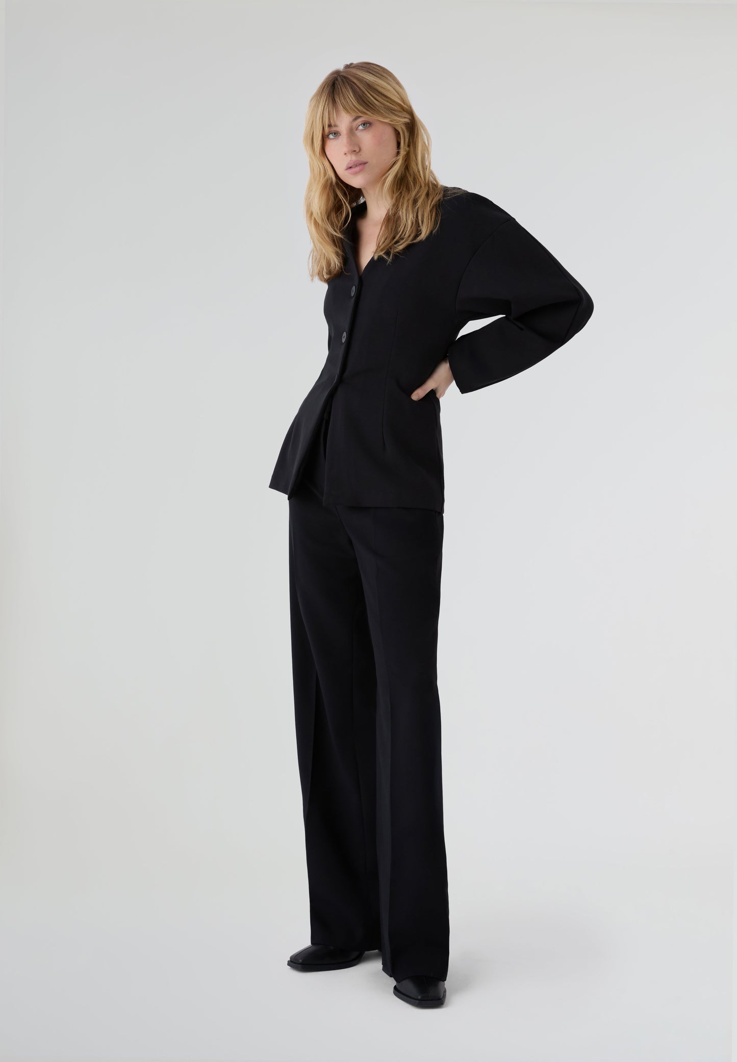 .BLACKTOGREY | BLAZER AEGUAN