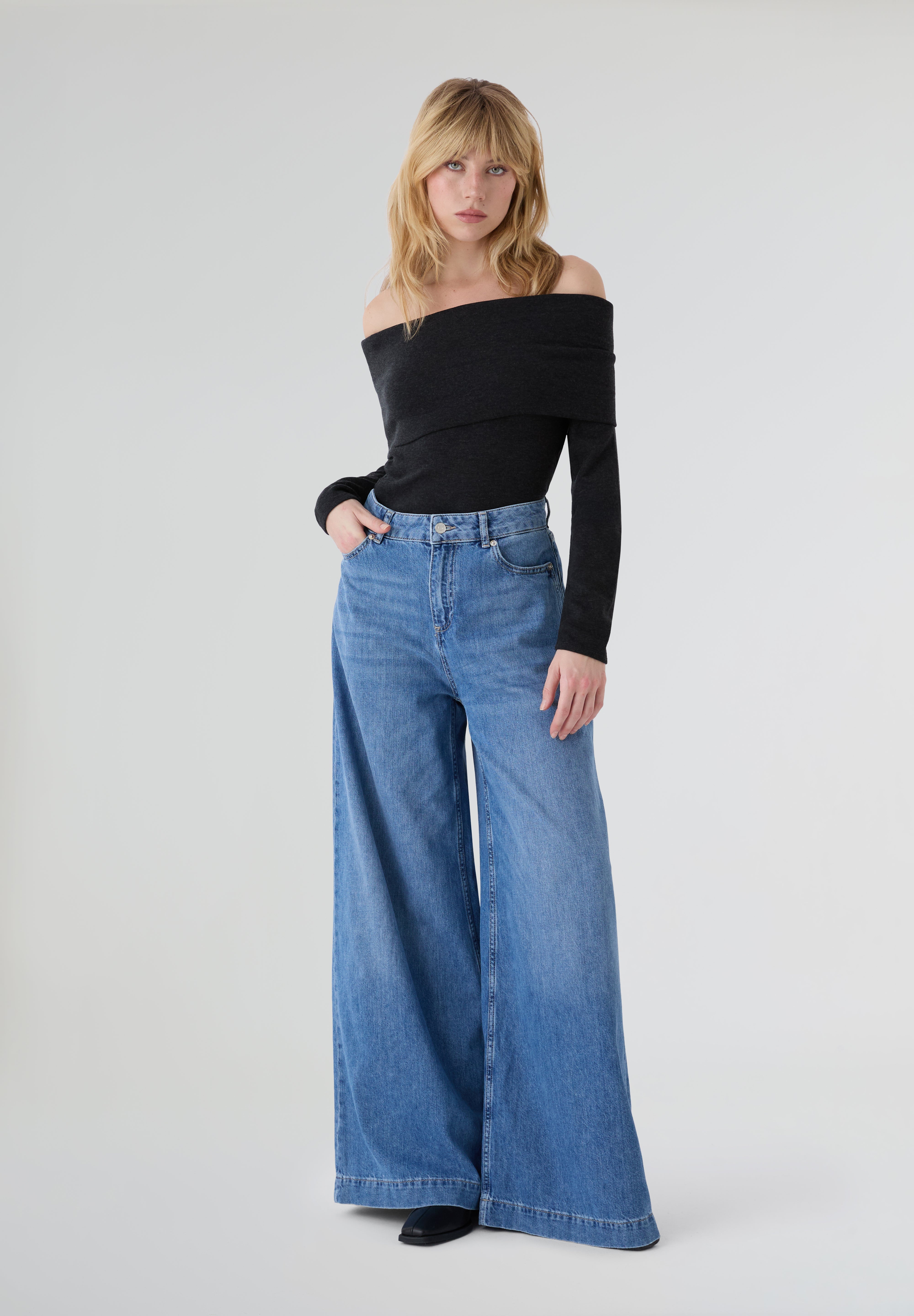 .BLACKTOGREY | TOP TORCE