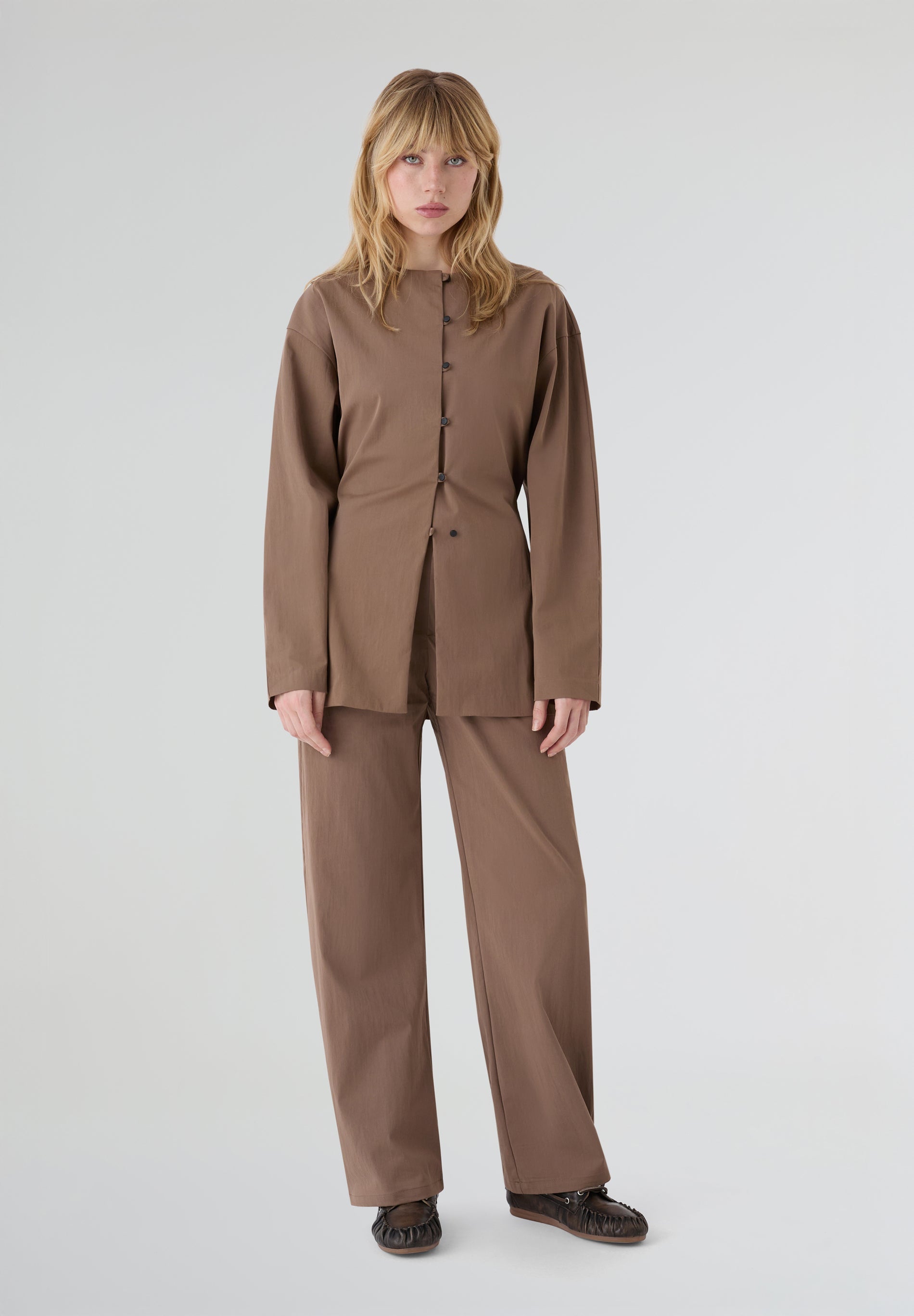 .BLACKTOGREY | CALÇAS GLASS