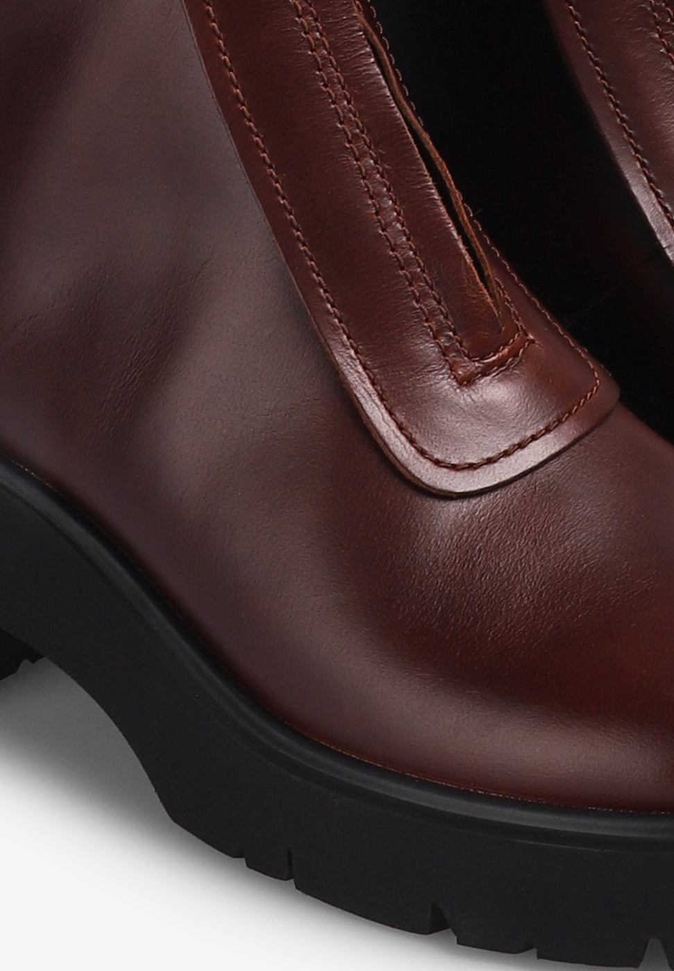 CAMPER | BOTAS MILAH