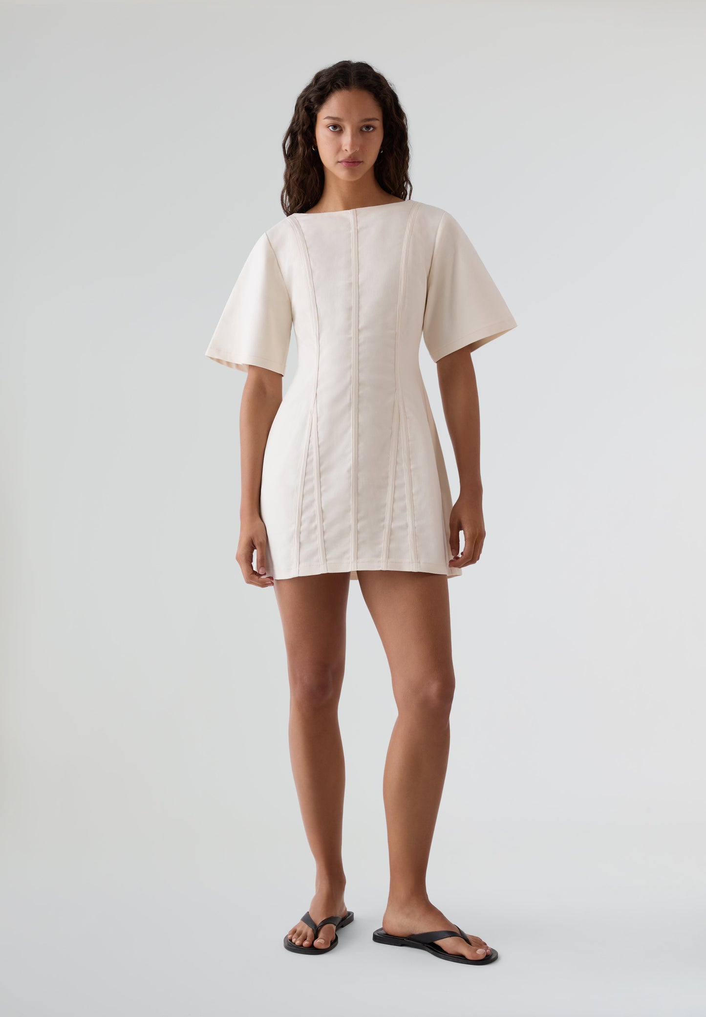 LAAGAM | VESTIDO CURTO ROSETTE