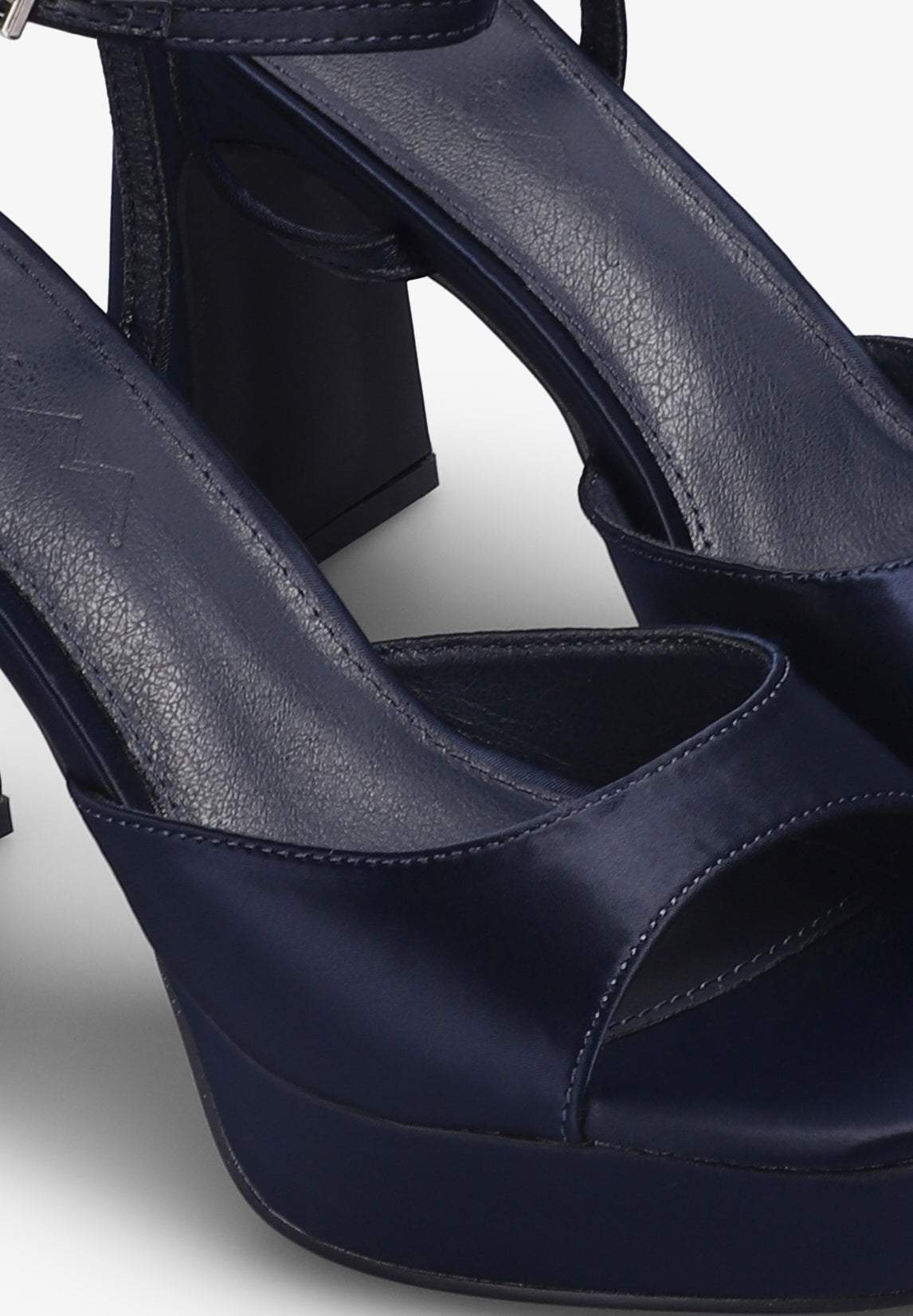 MIM SHOES | SANDÁLIA DE TACÃO IMA