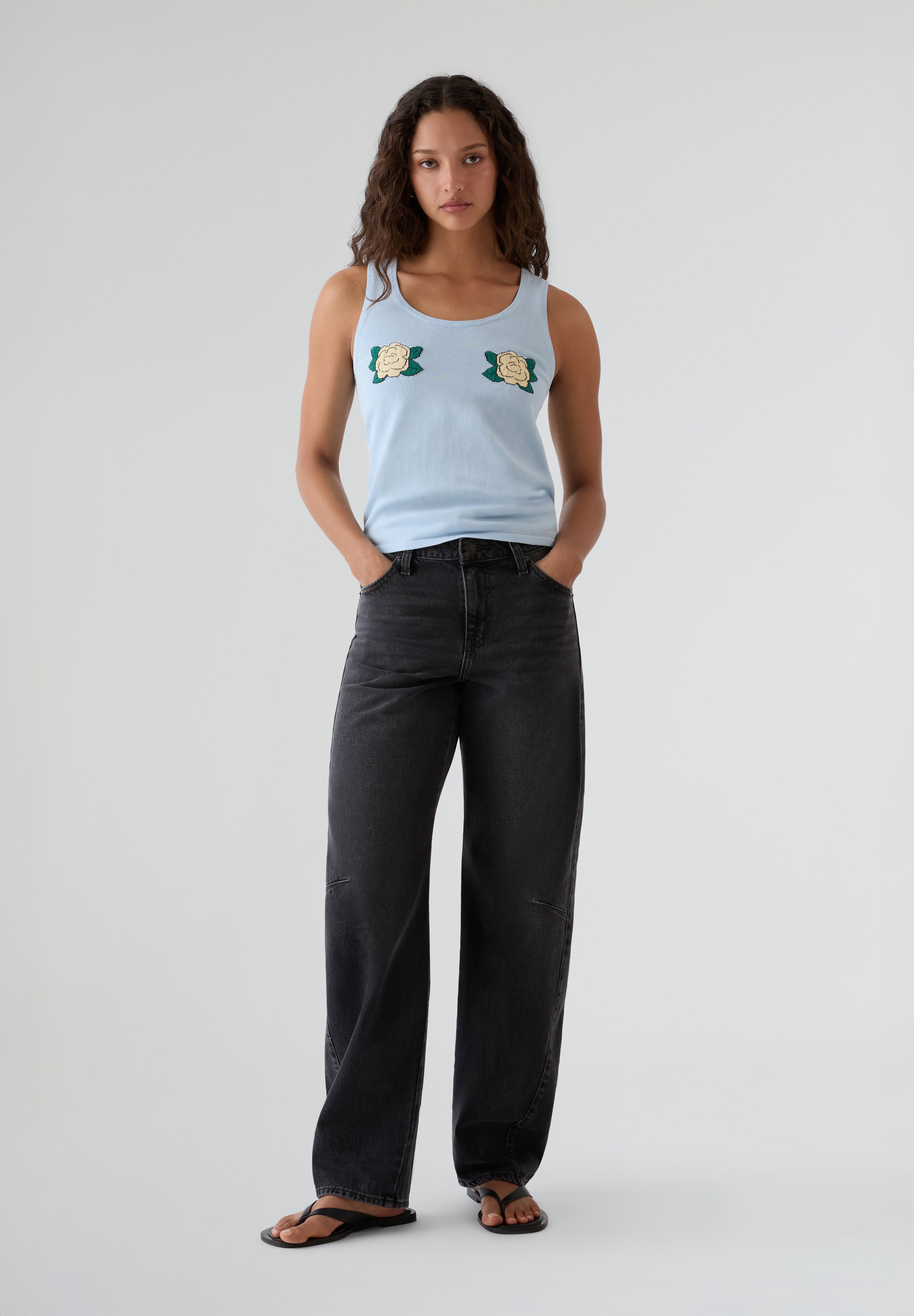 THE TINY BIG SISTER | FLOWERS KNITTED TOP