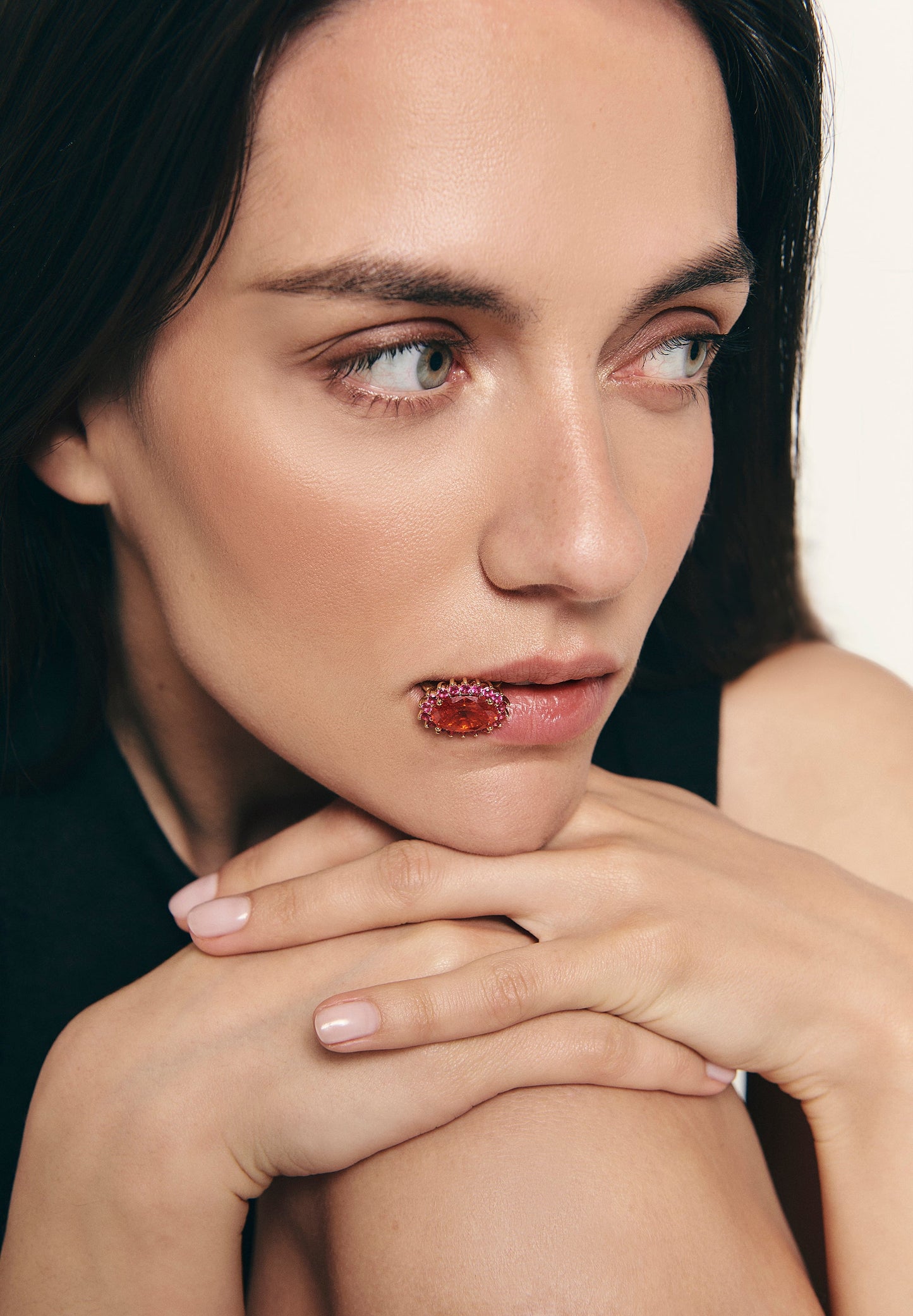 SPECCIALE | ANEL RAFAELLA