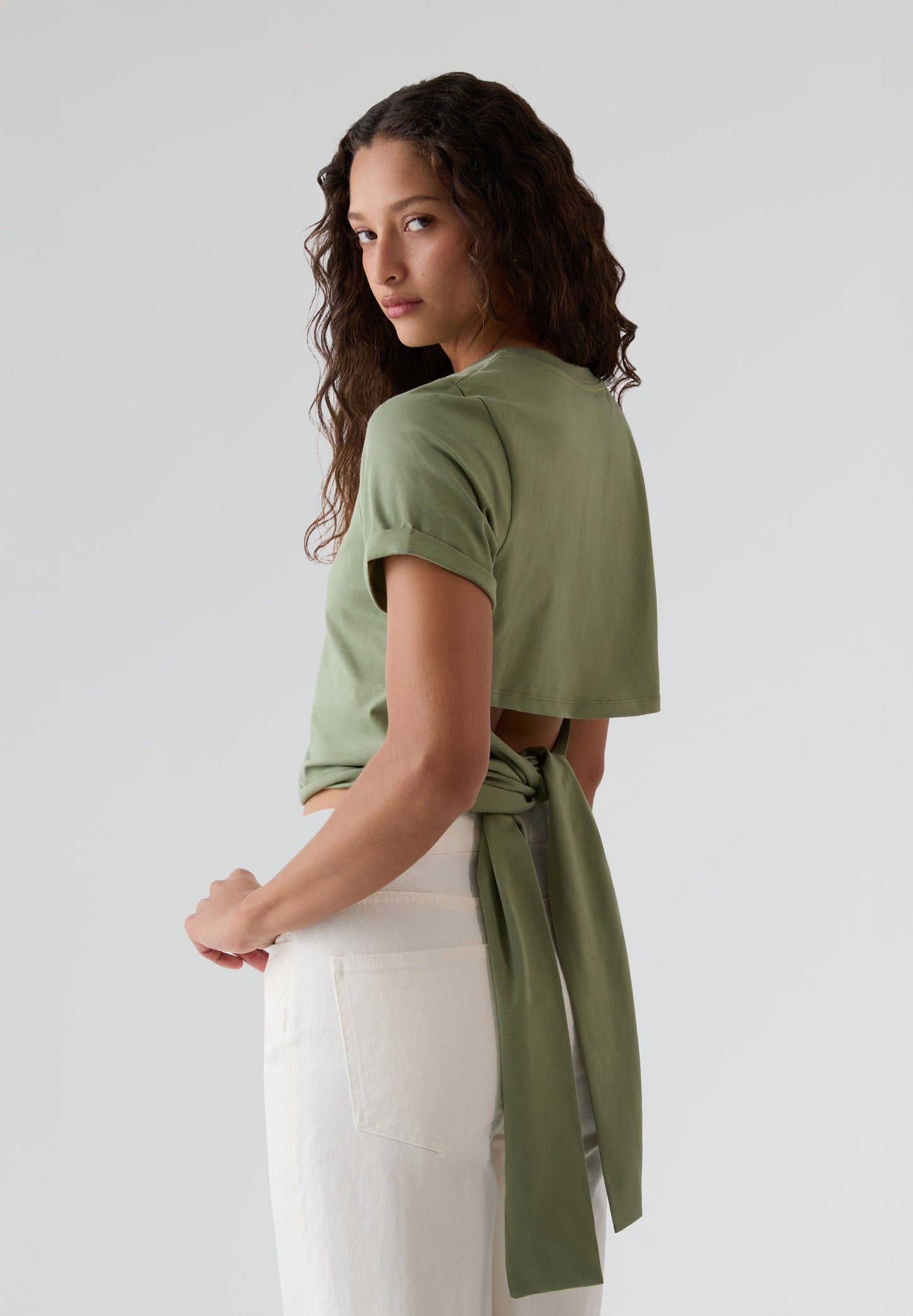 BASH | CAMISETA BLANCA