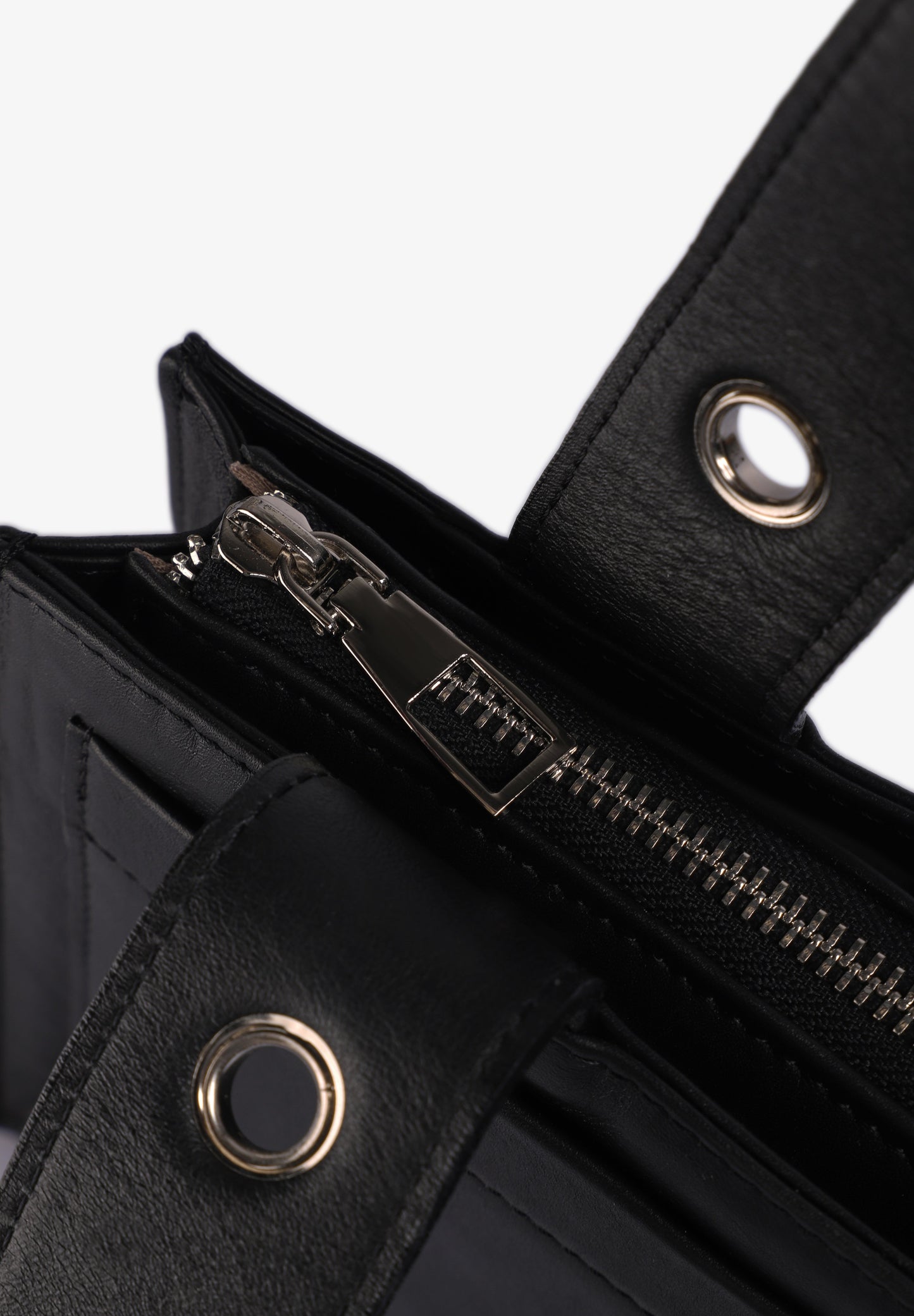 C'EST NOUS | BOLSA MINI MUSE IN NAPPA LEATHER