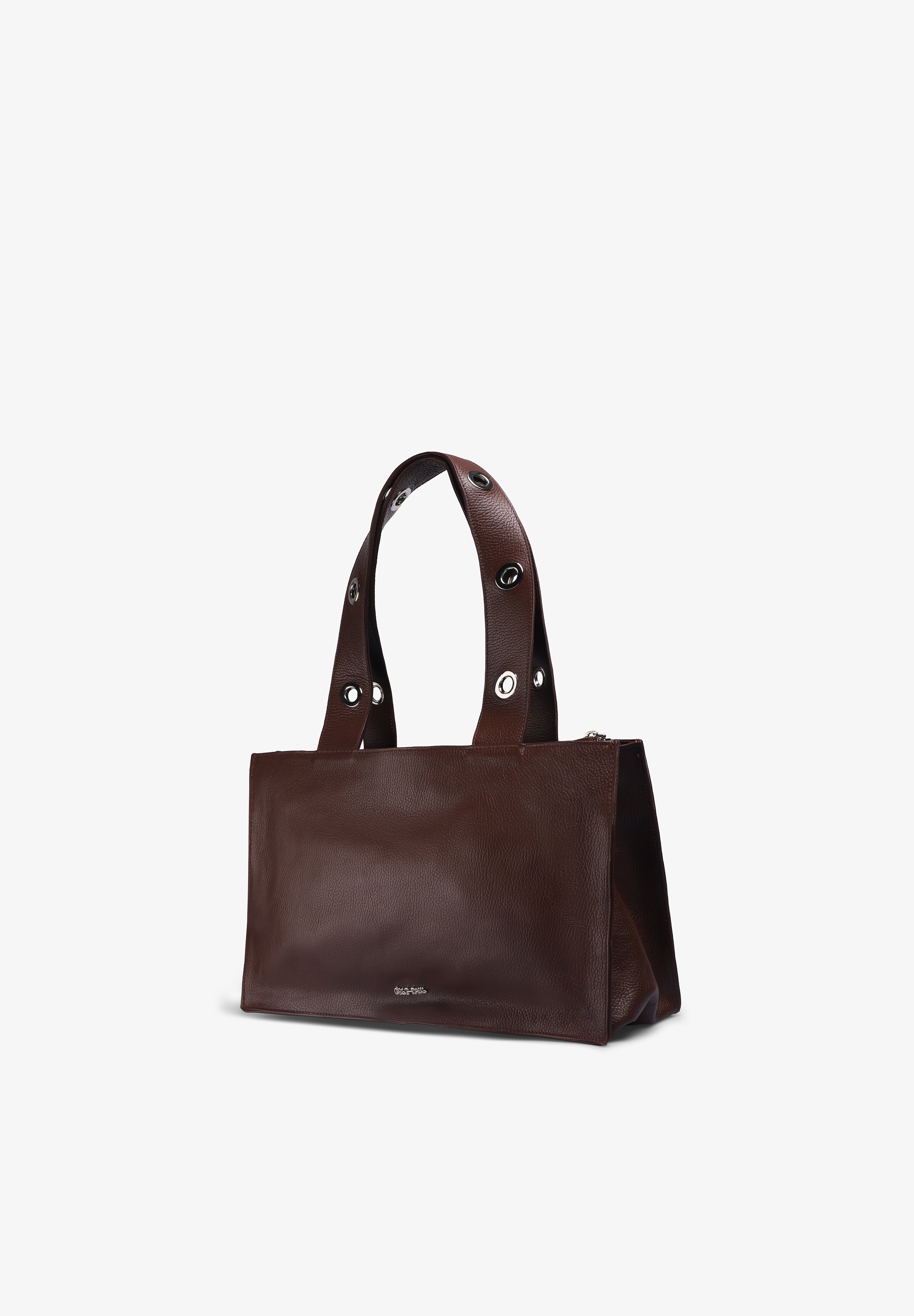 C'EST NOUS | BOLSA MUSE IN GRAINED LEATHER