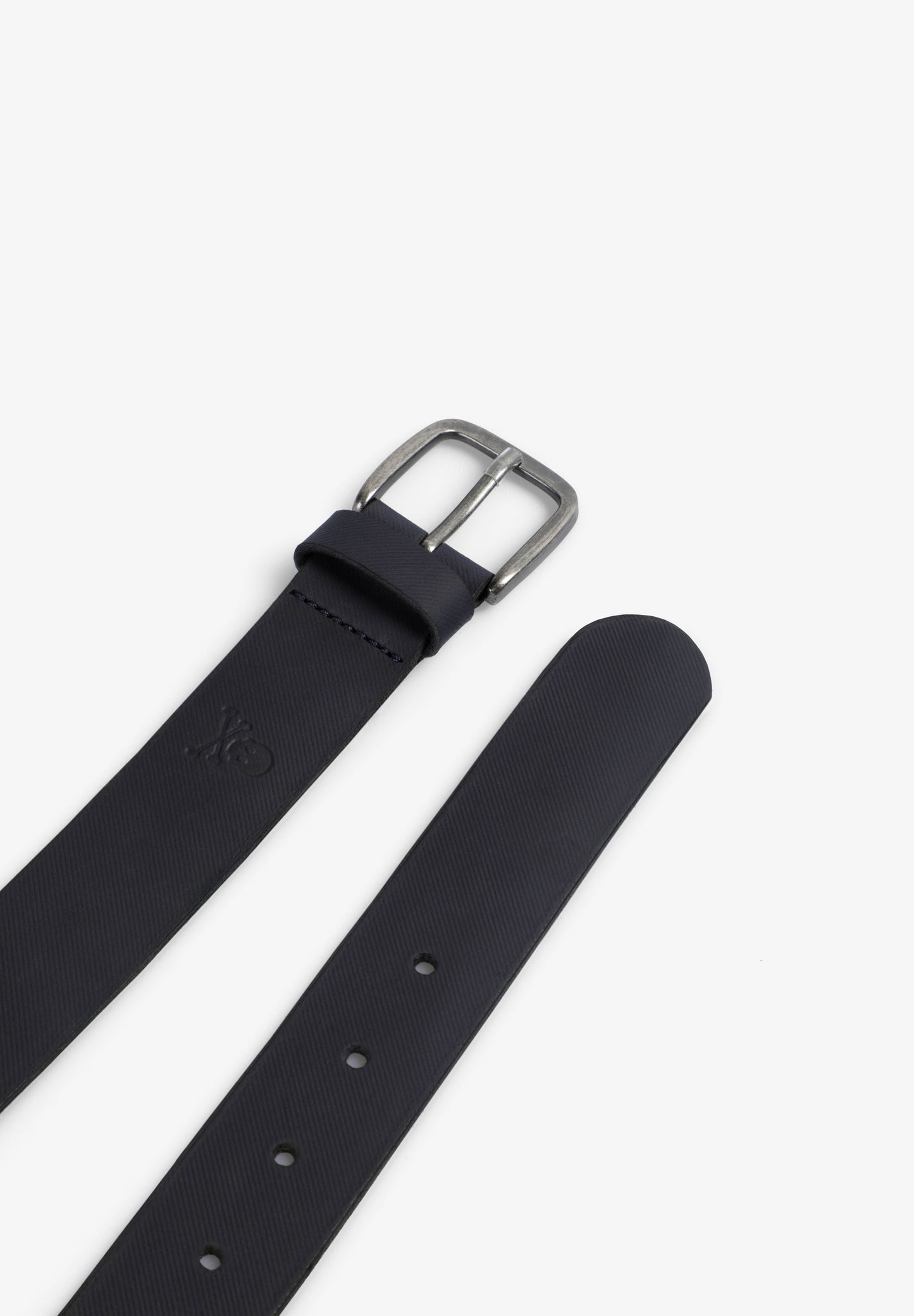 CINTO DE PELE COM TEXTURA