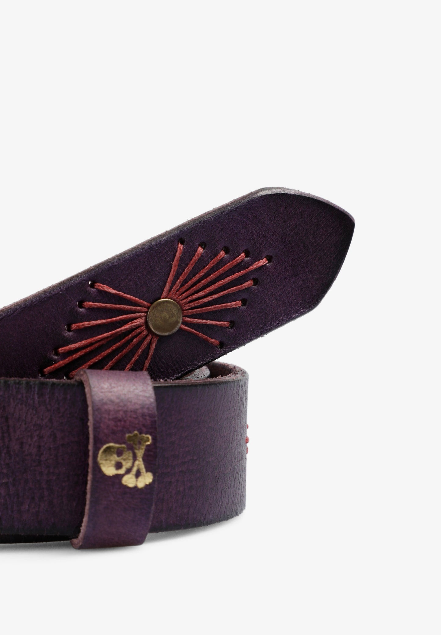 CINTO DE PELE COM COSTURAS