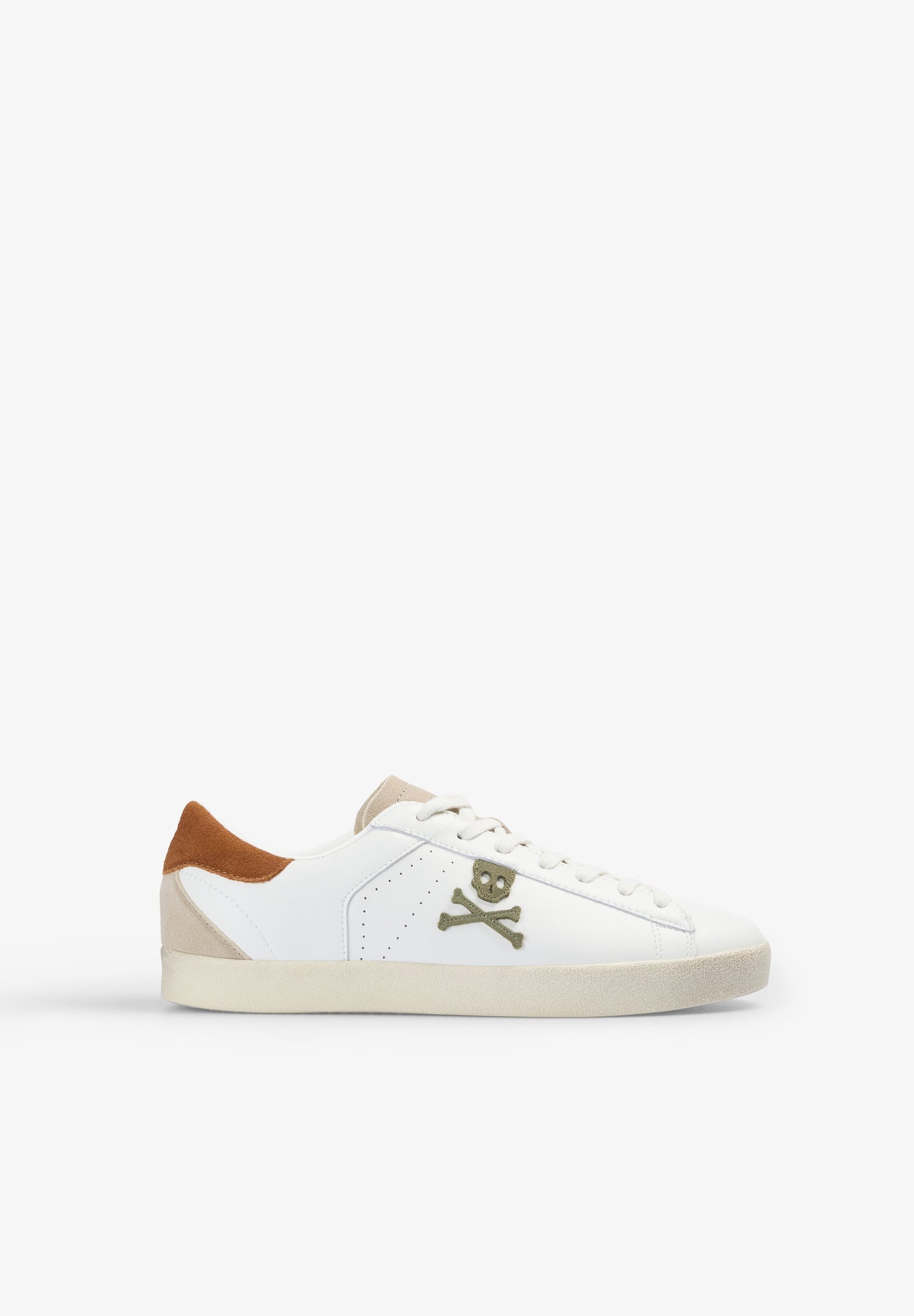 SAPATILHAS BAIXAS COM SKULL