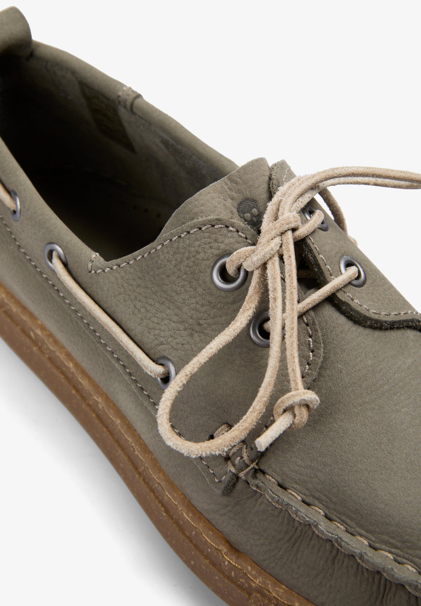 SAPATOS DE VELA 100% PELE RECYCLED
