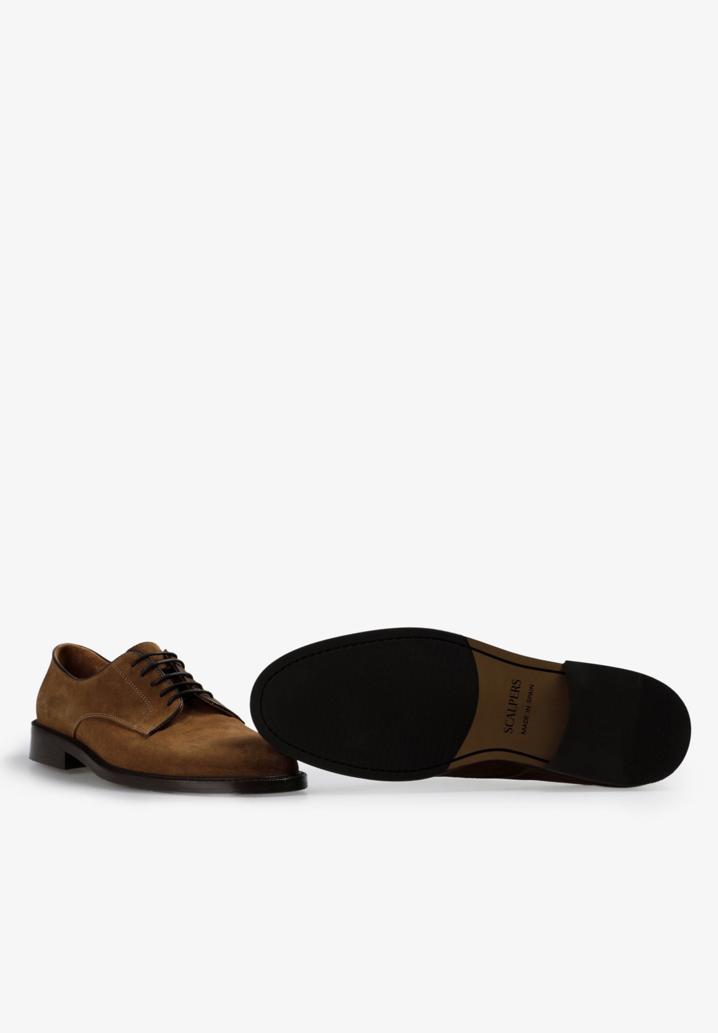 SAPATOS BLUCHERS EM PELE