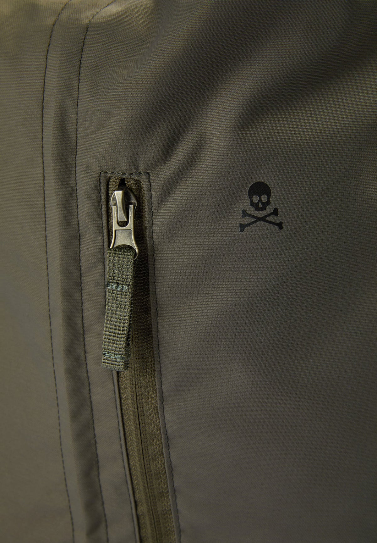 MOCHILA FECHO ENROLÁVEL