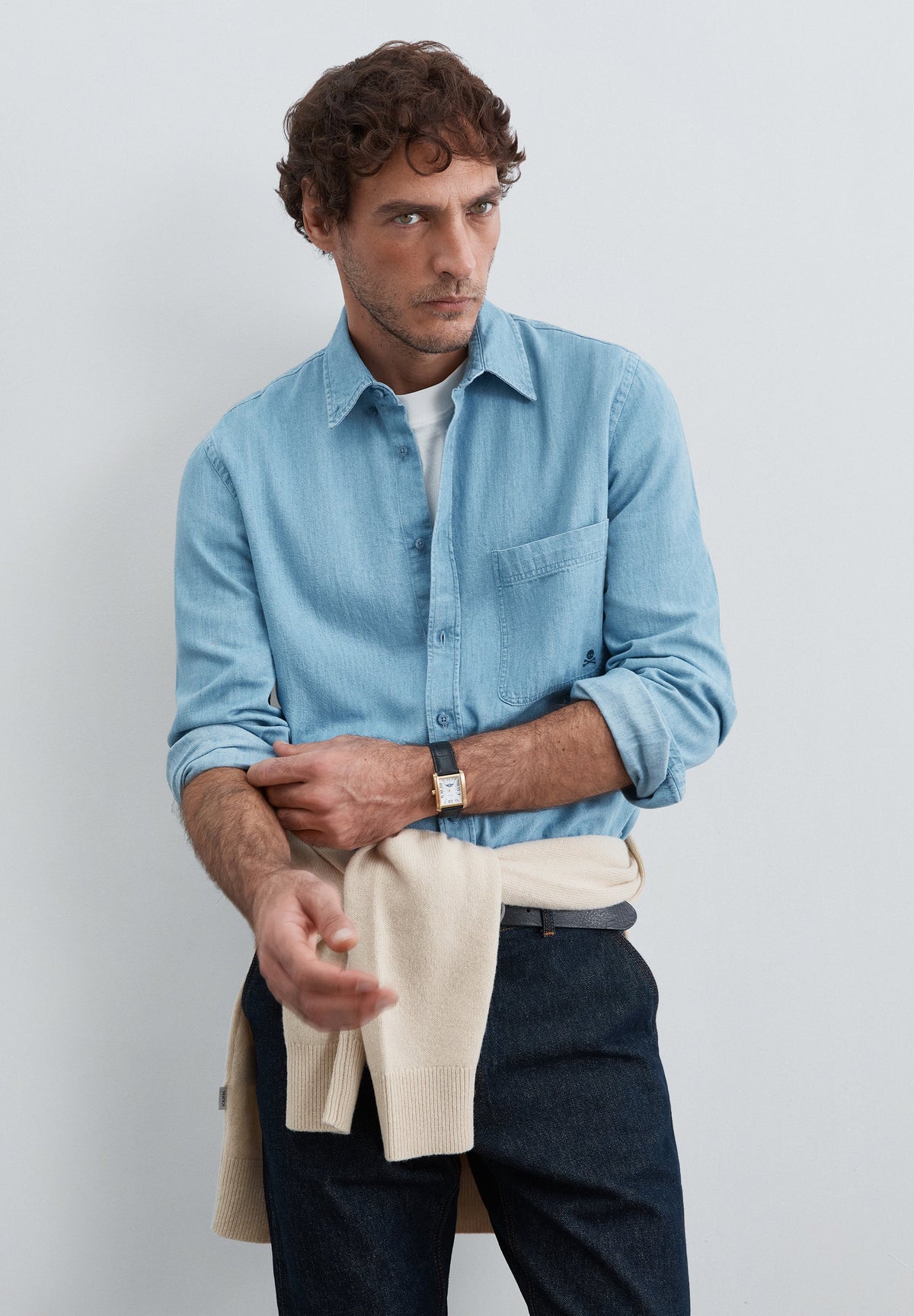 CAMISA DENIM COM BOLSO