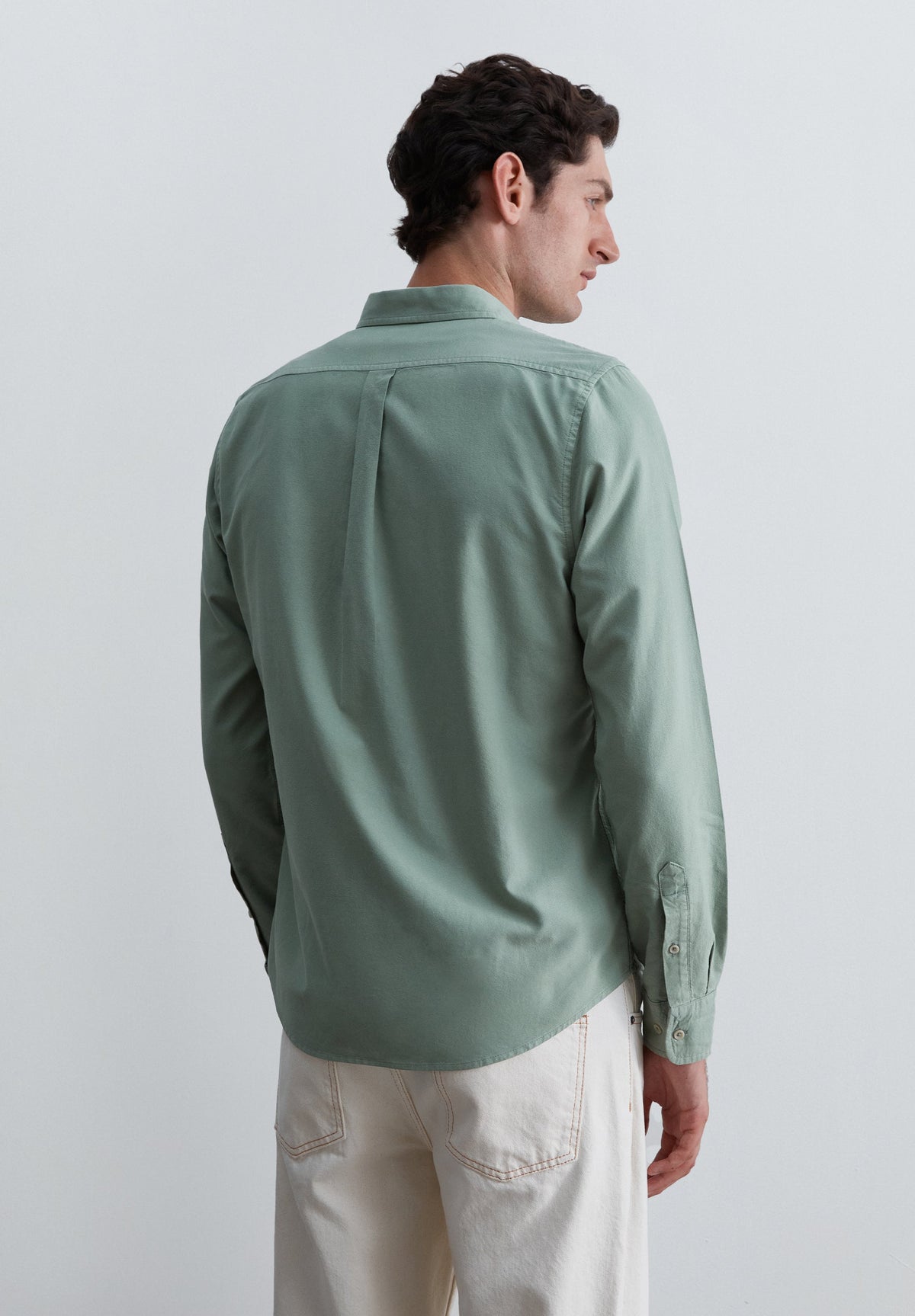 CAMISA OXFORD COM BOLSO