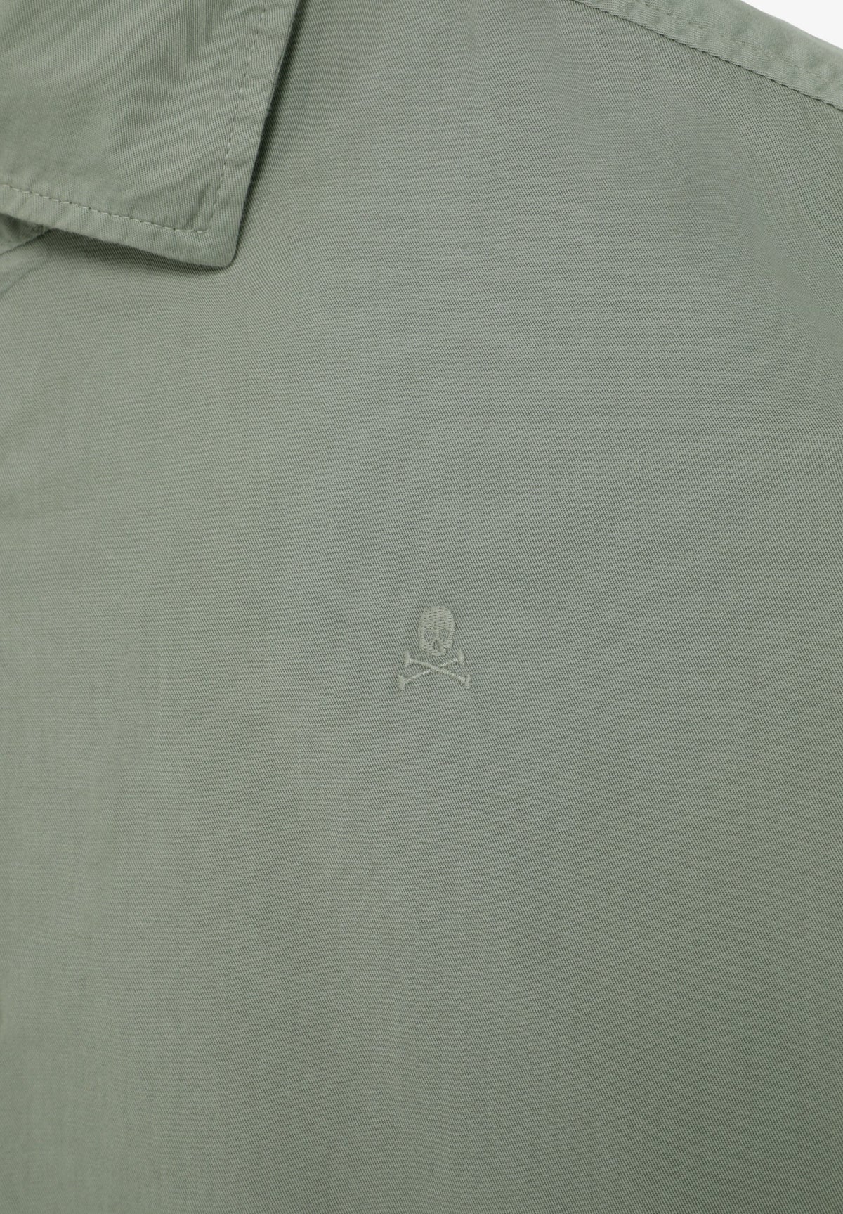 CAMISA COM SKULL NO TOM