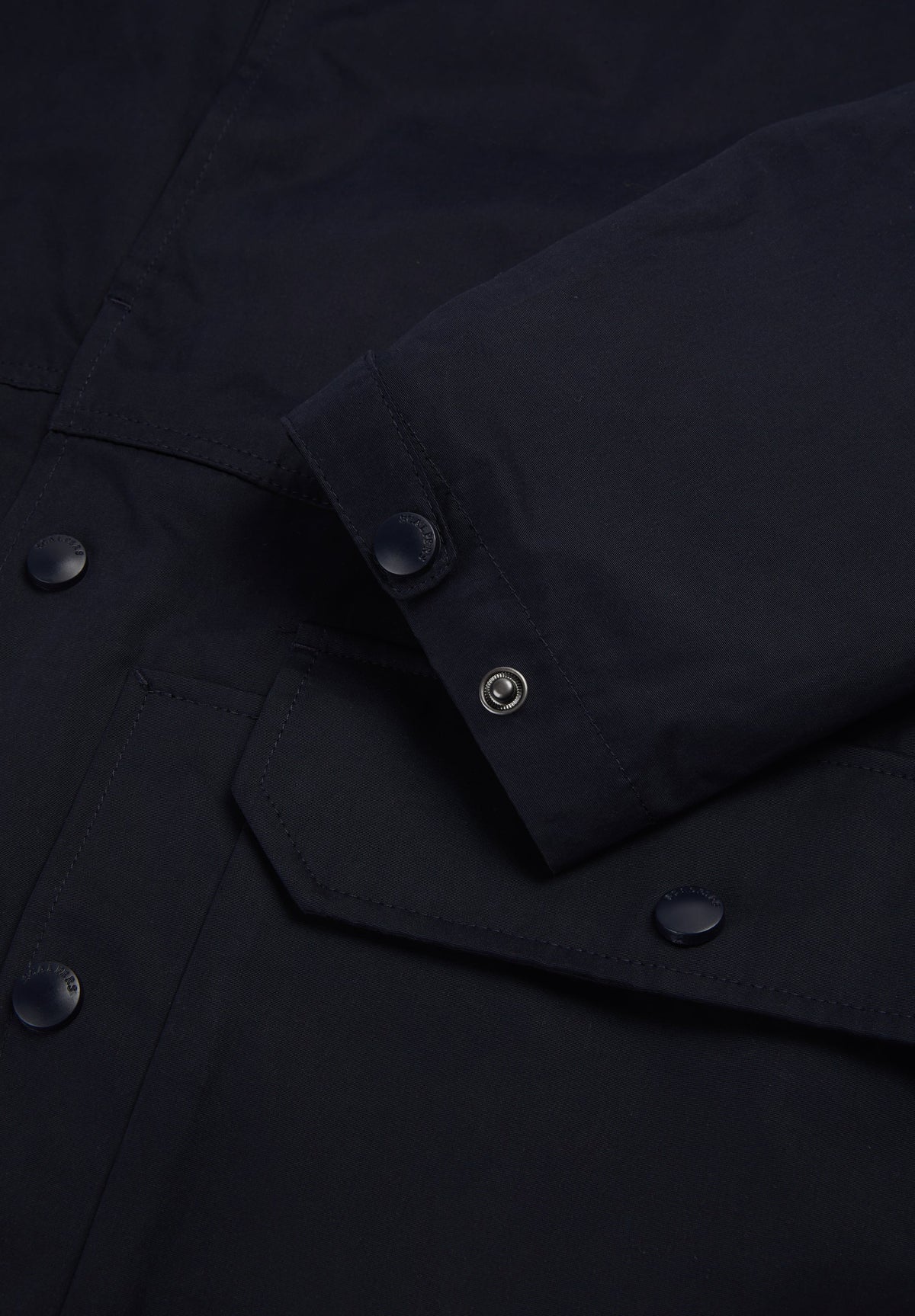 CARDIGAN TÉCNICO COM BOLSOS