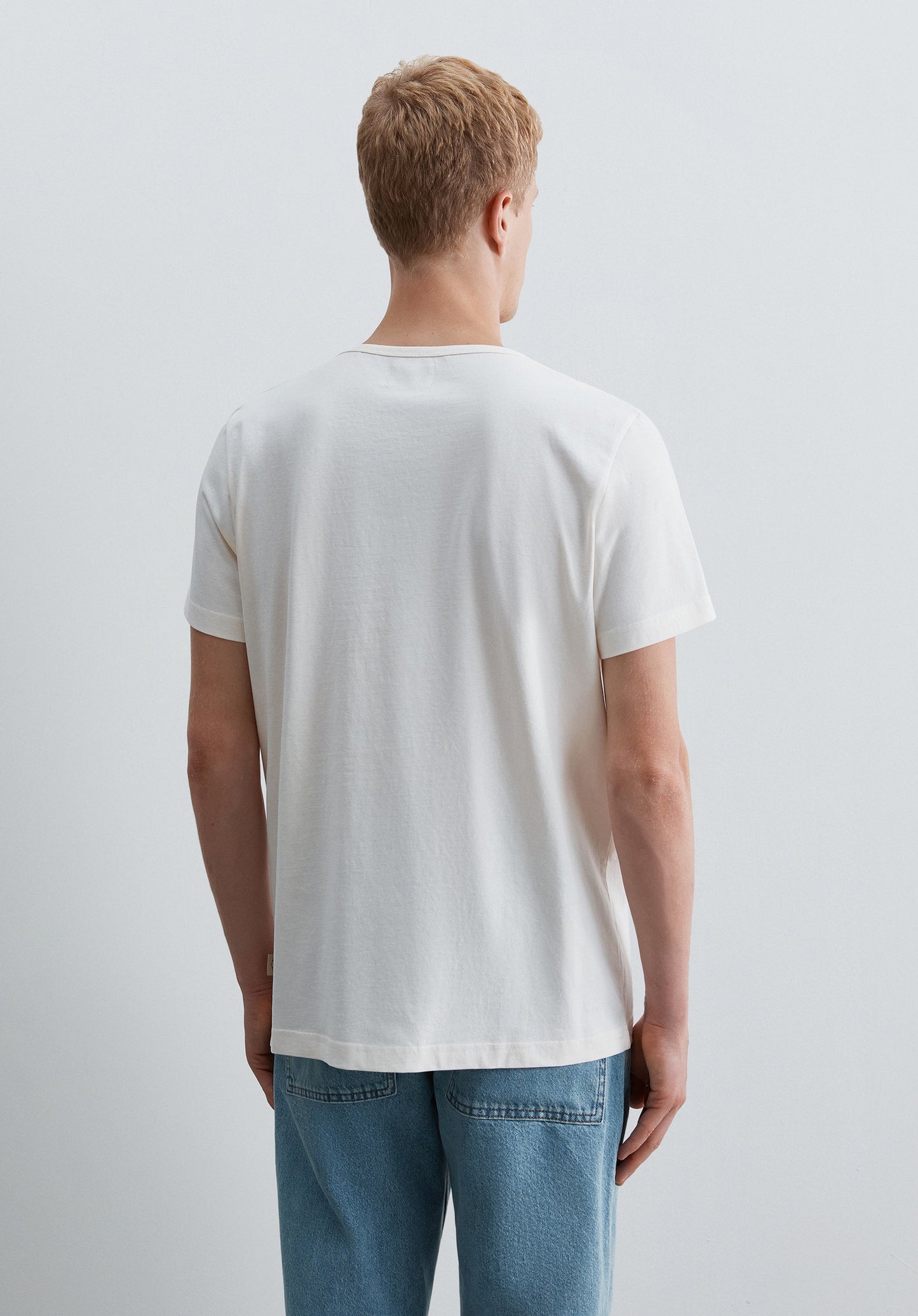 T-SHIRT DE MANGA CURTA COM LOGÓTIPO BORDADO