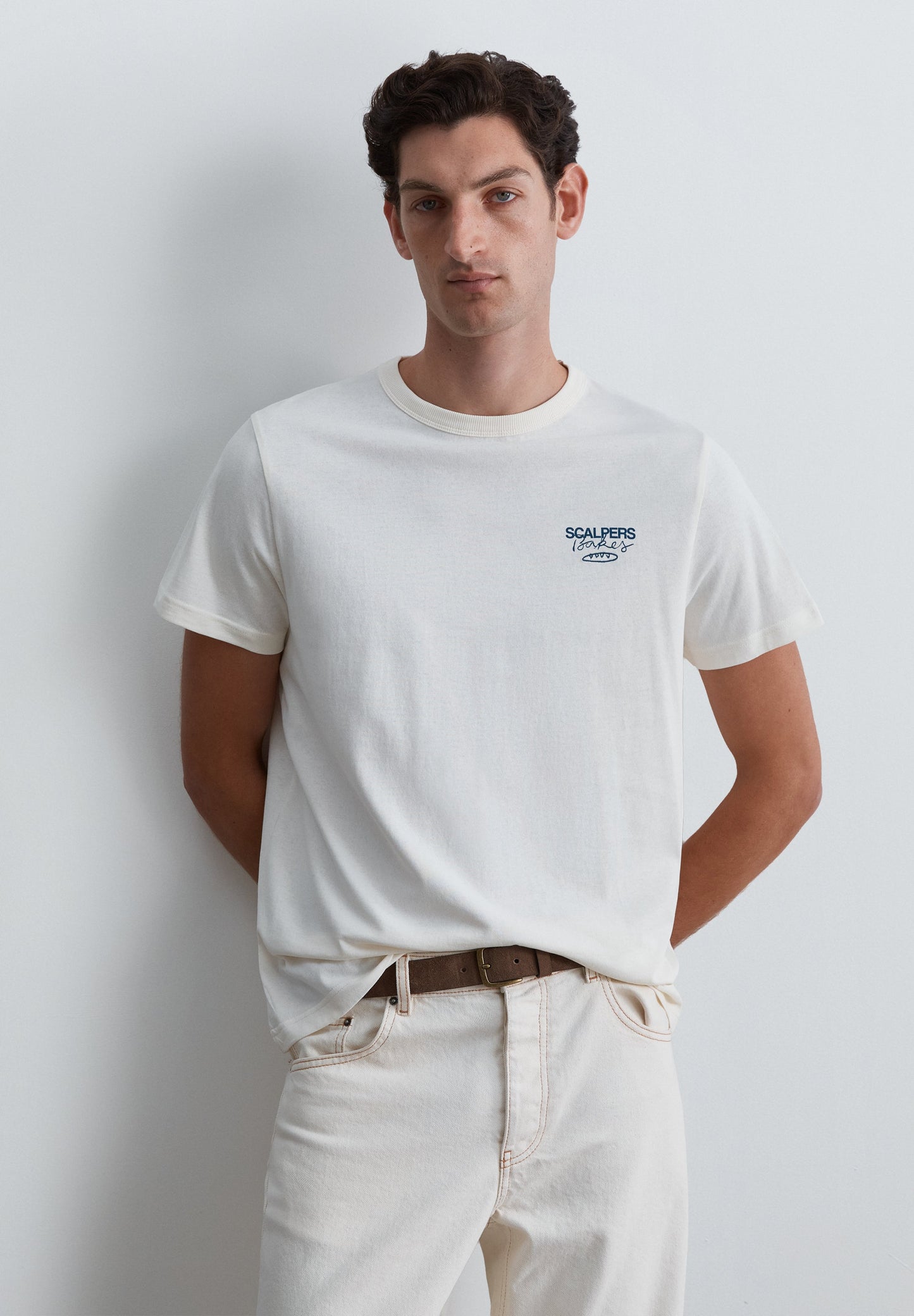 T-SHIRT COM PADRÃO BAKERY