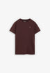 T-SHIRT COM PADRÃO EM CONTRASTE