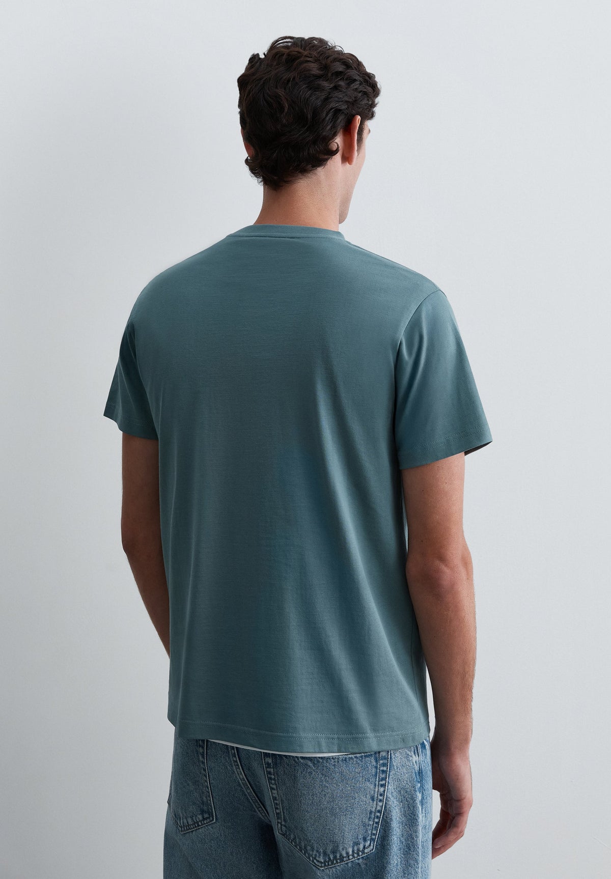 T-SHIRT REGULAR FIT BORDADA