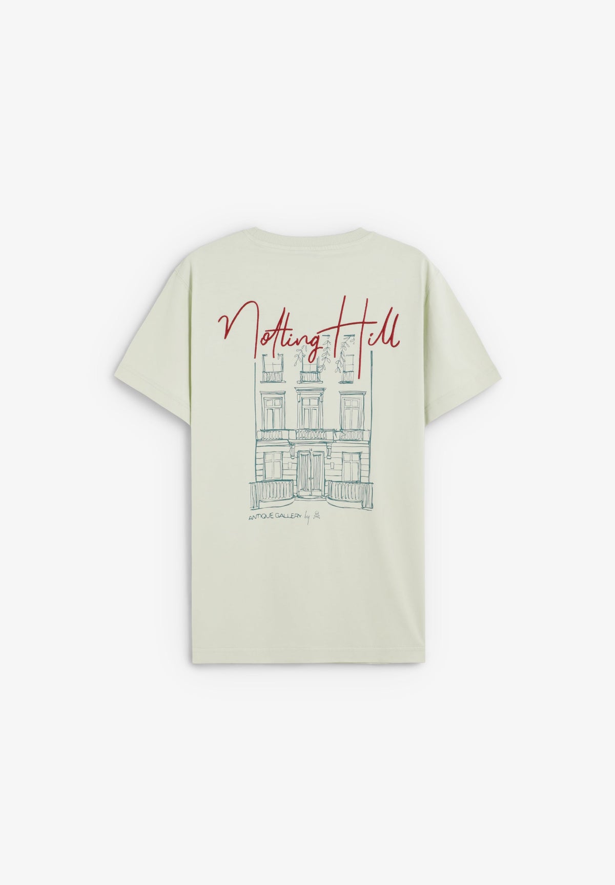 T-SHIRT COM PADRÃO E BORDADOS