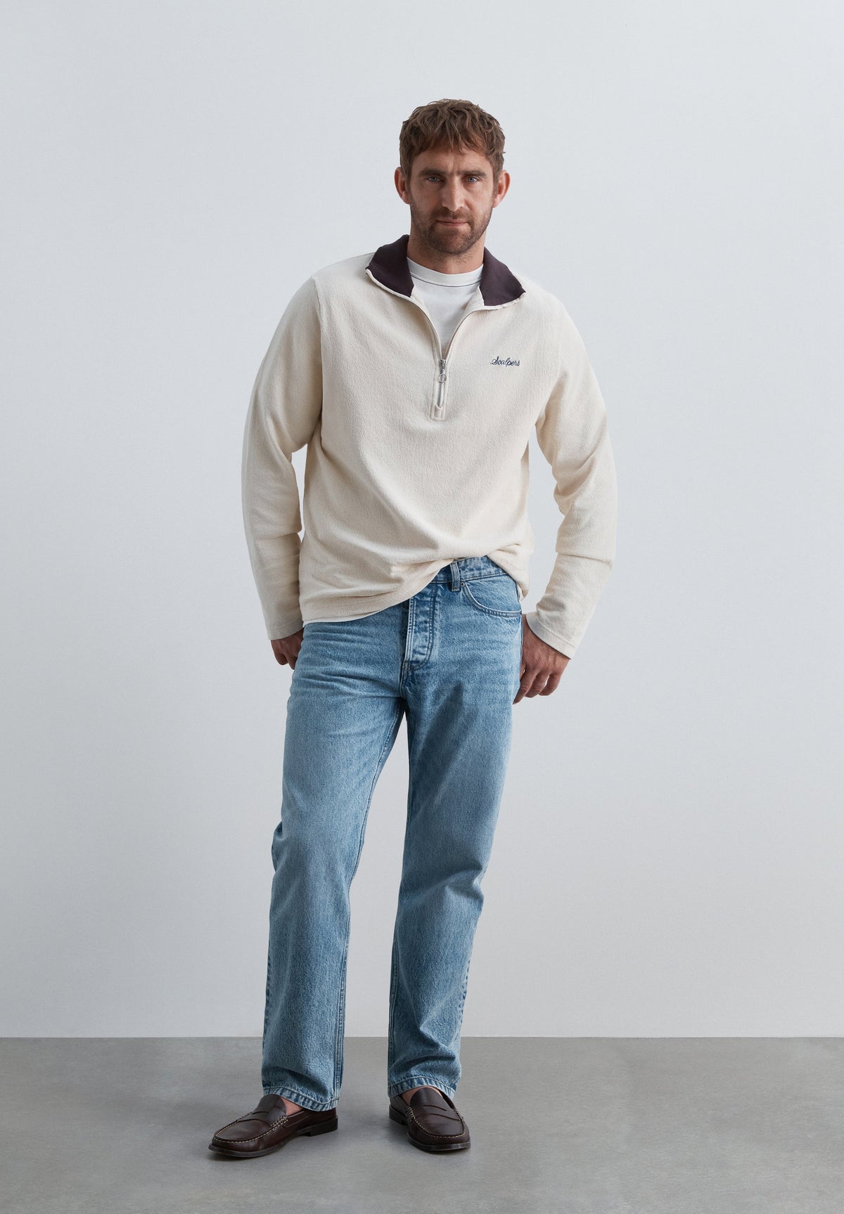 SWEATSHIRT COM MEIO FECHO DE CORRER E GOLA EM CONTRASTE