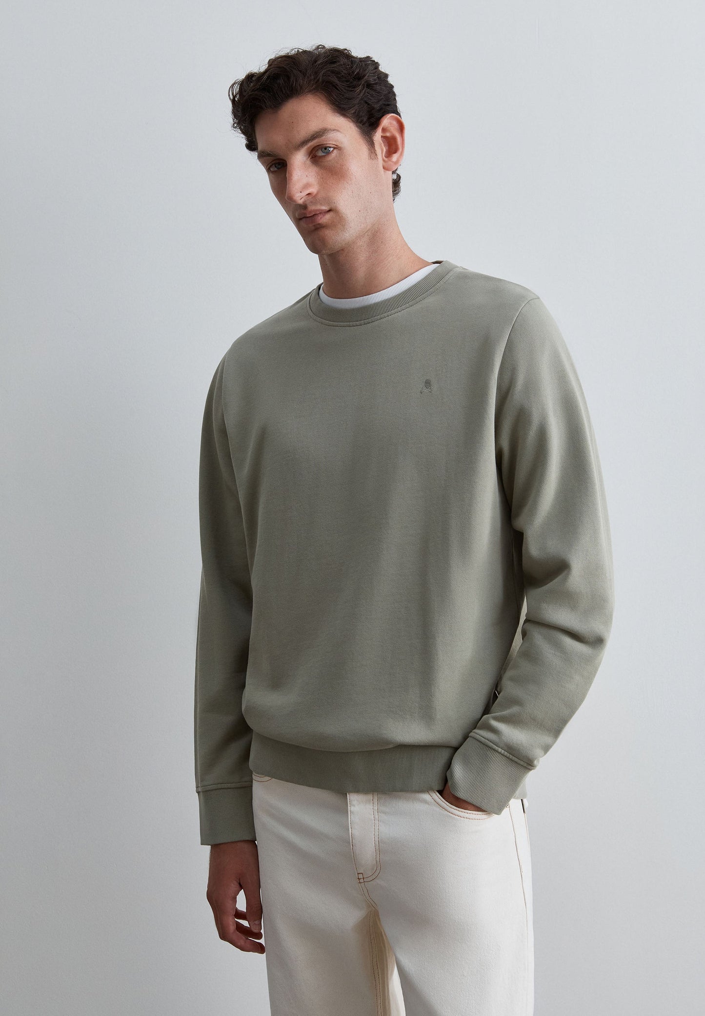 SWEATSHIRT COM LOGÓTIPO EM RELEVO