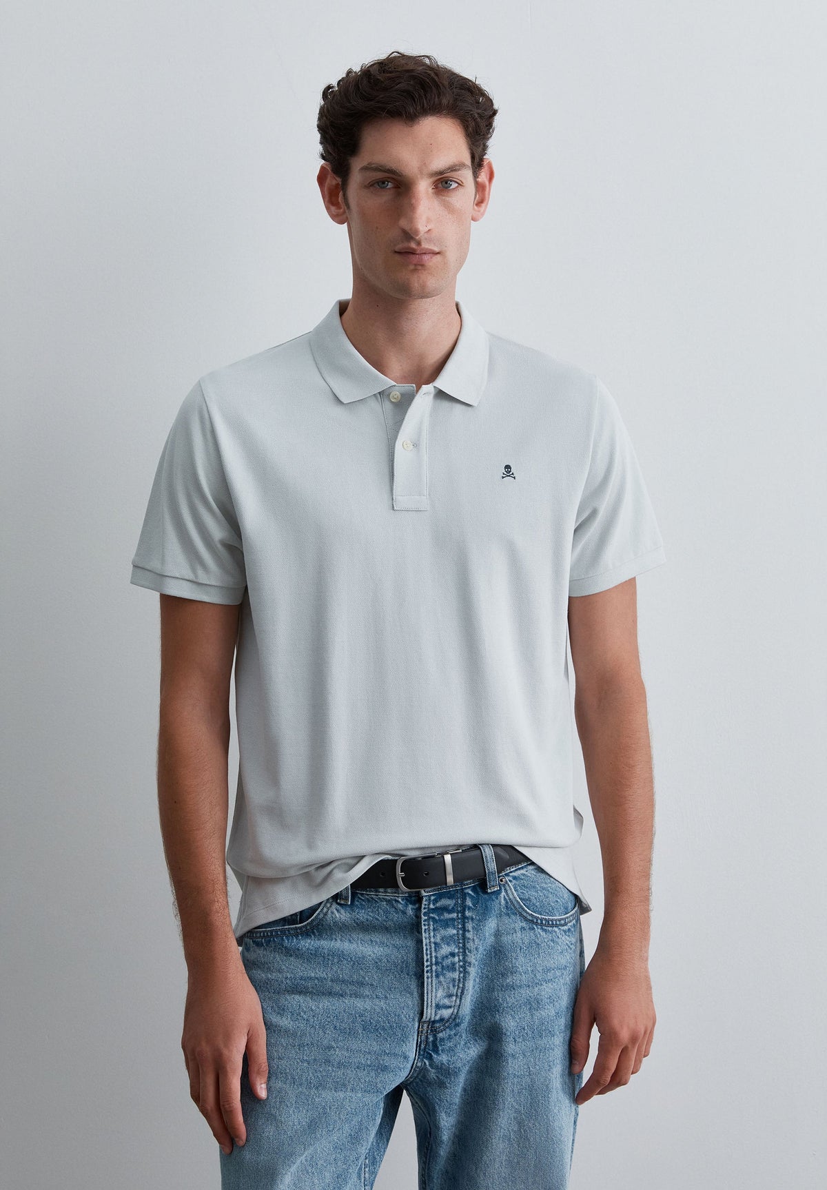 CAMISA POLO PIQUÉ COM SKULL EM CONTRASTE