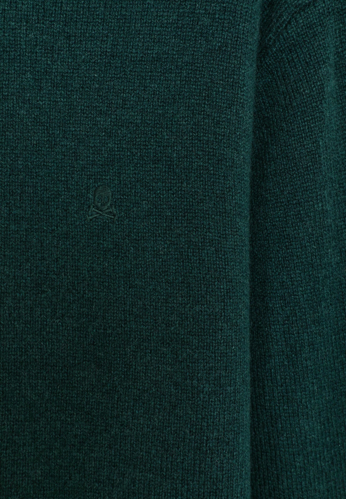 SWEATER DE LÃ COM DECOTE REDONDO