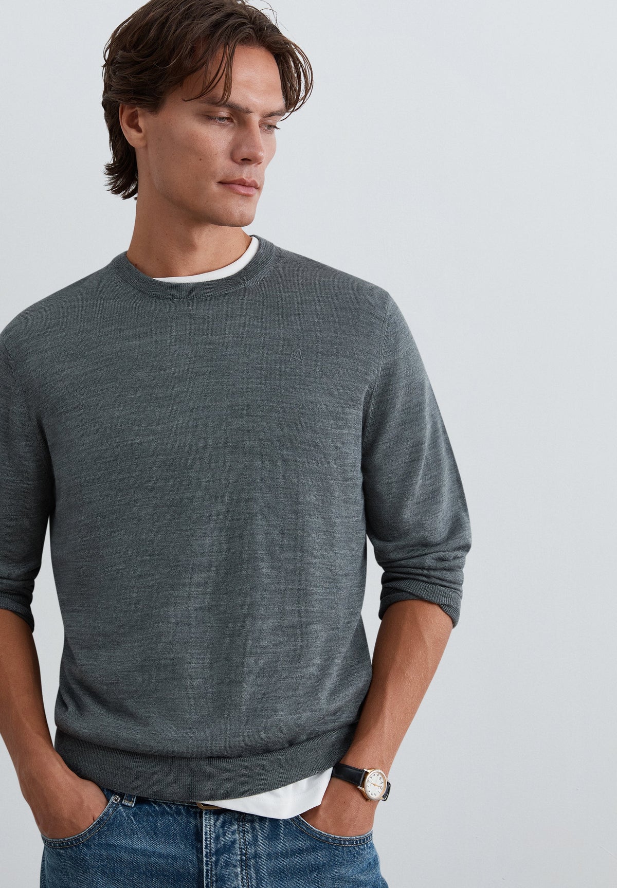 SWEATER DE LÃ COM DECOTE REDONDO