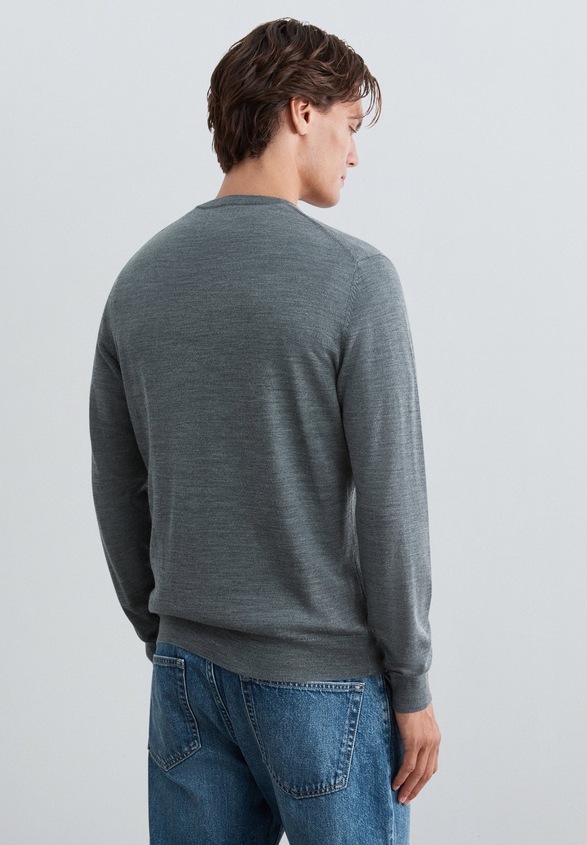 SWEATER DE LÃ COM DECOTE REDONDO
