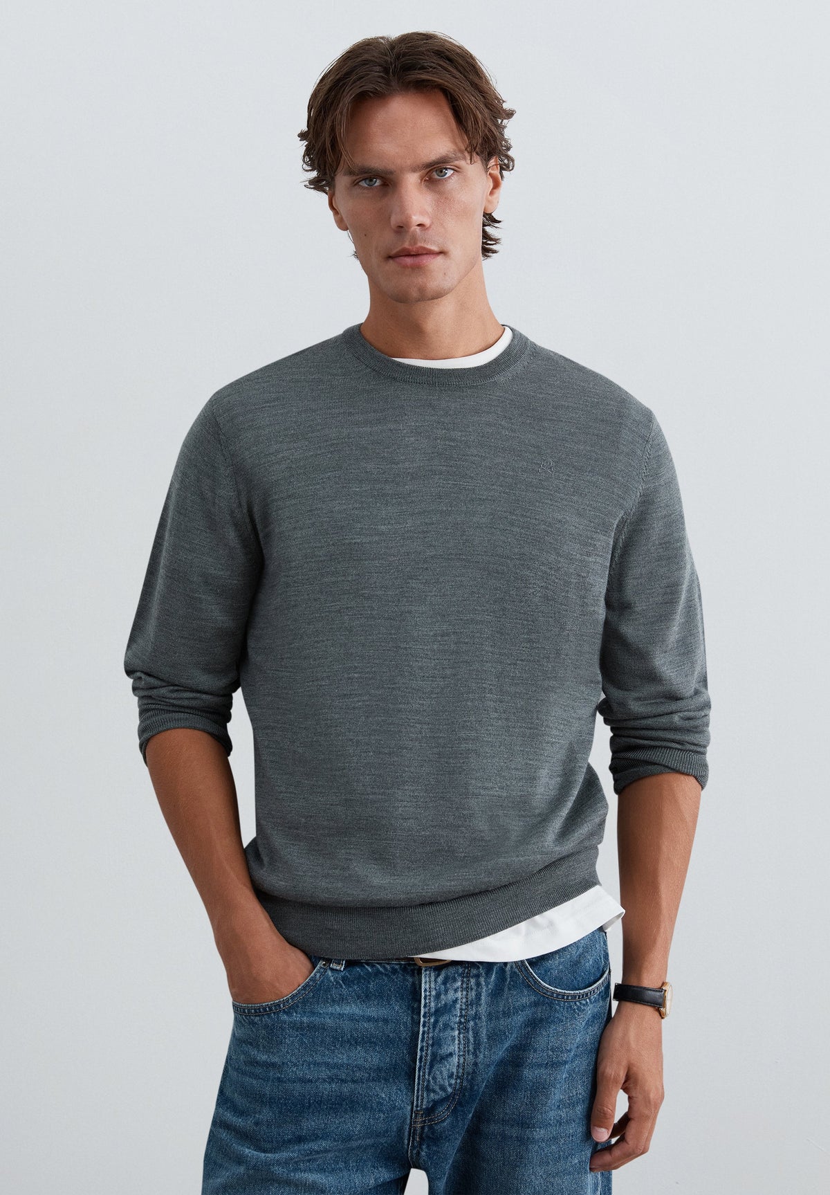 SWEATER DE LÃ COM DECOTE REDONDO