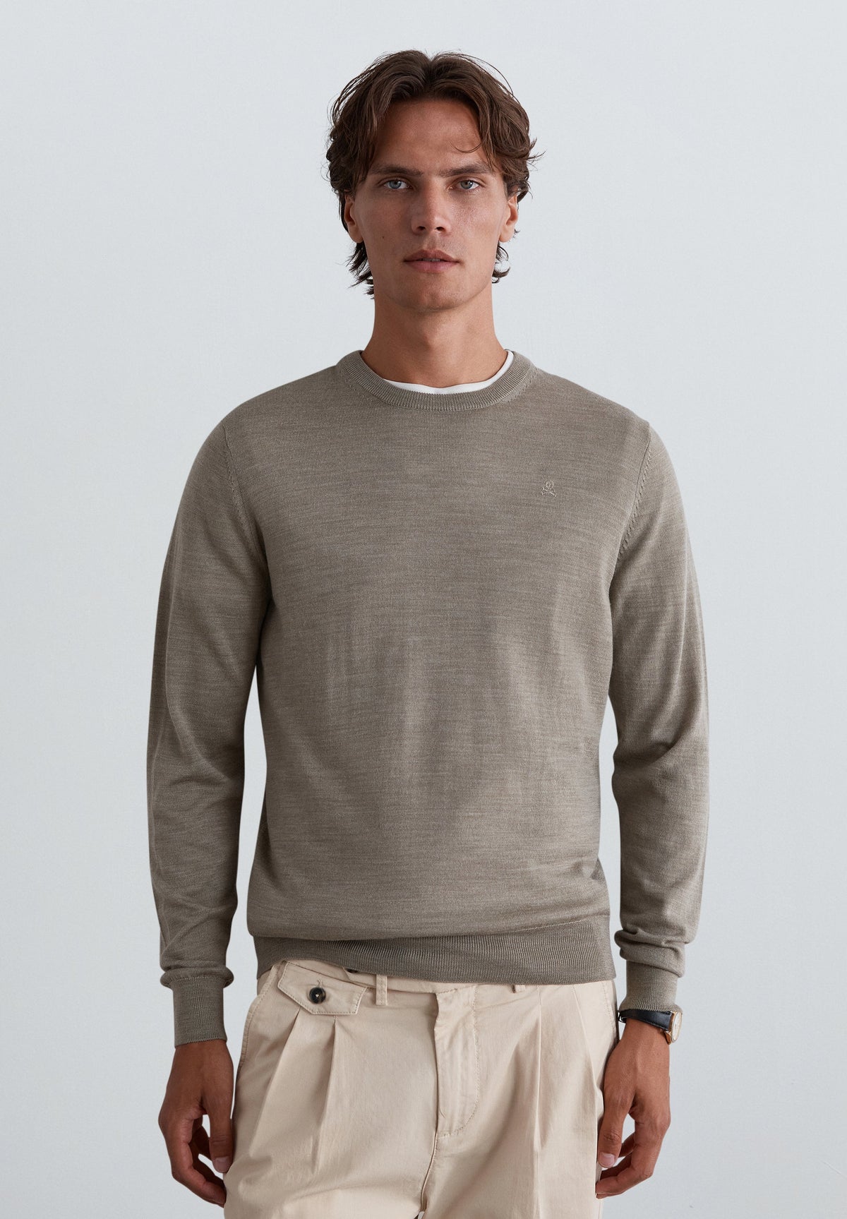 SWEATER DE LÃ COM DECOTE REDONDO