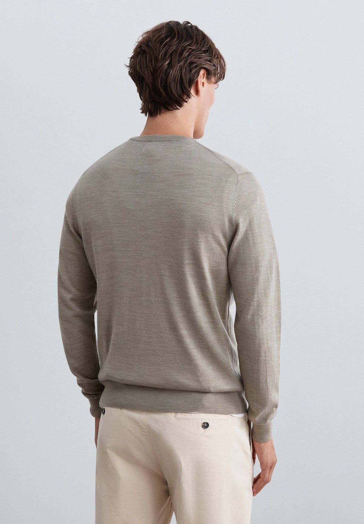SWEATER DE LÃ COM DECOTE REDONDO