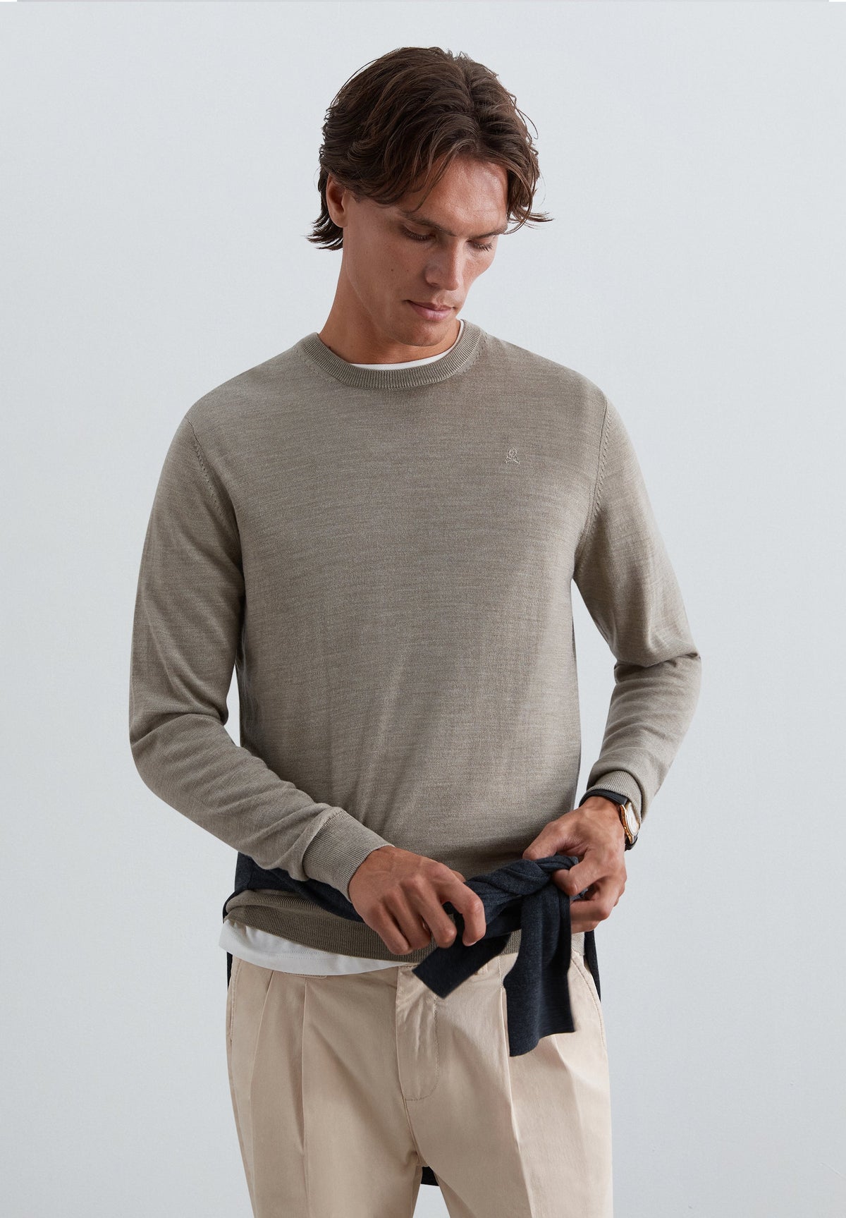 SWEATER DE LÃ COM DECOTE REDONDO