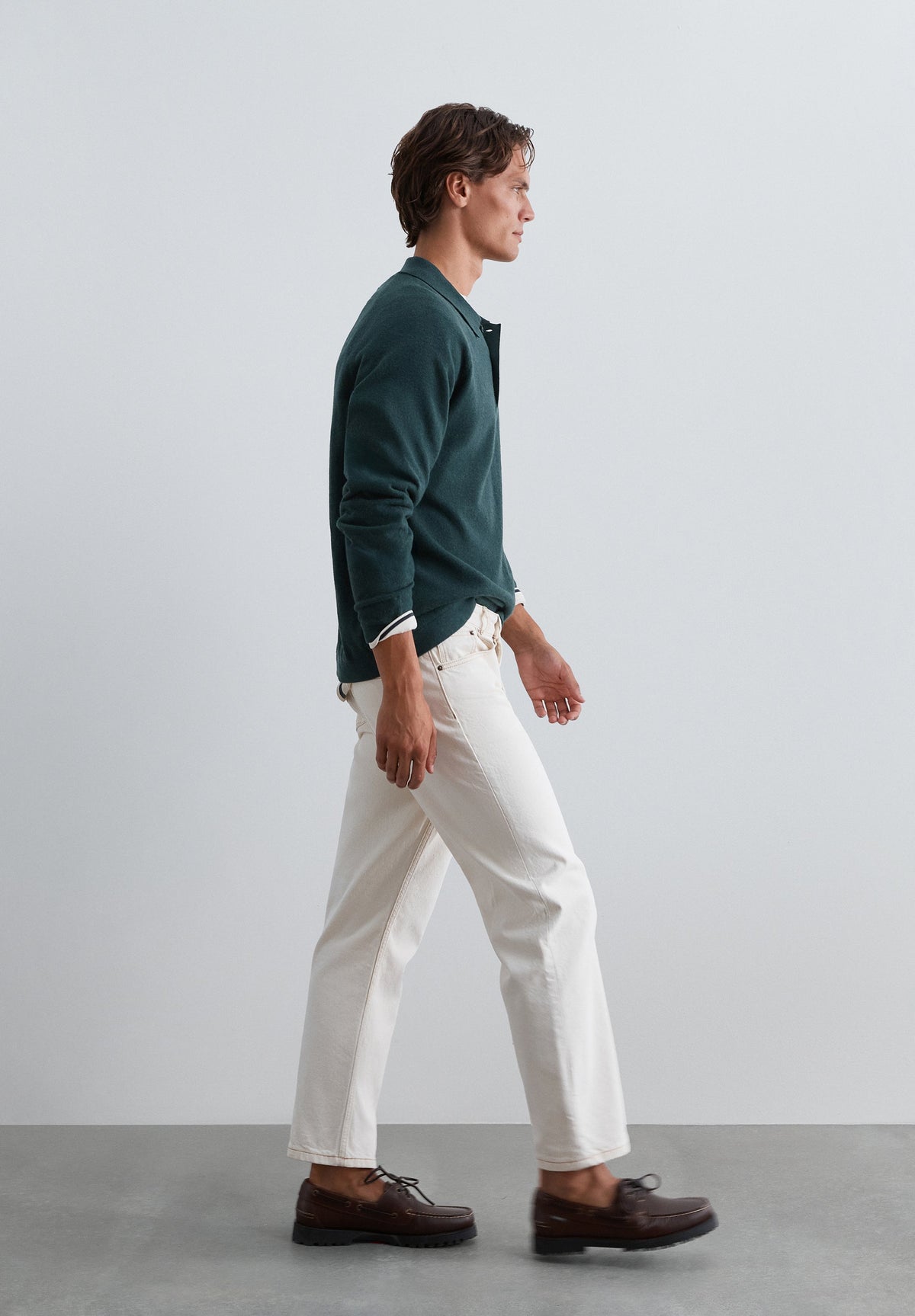 SWEATER DE LÃ MERINO COM GOLA TIPO CAMISA POLO