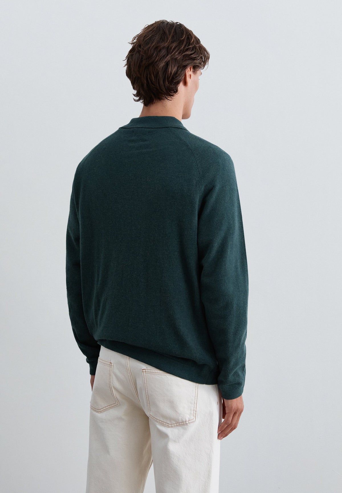 SWEATER DE LÃ MERINO COM GOLA TIPO CAMISA POLO