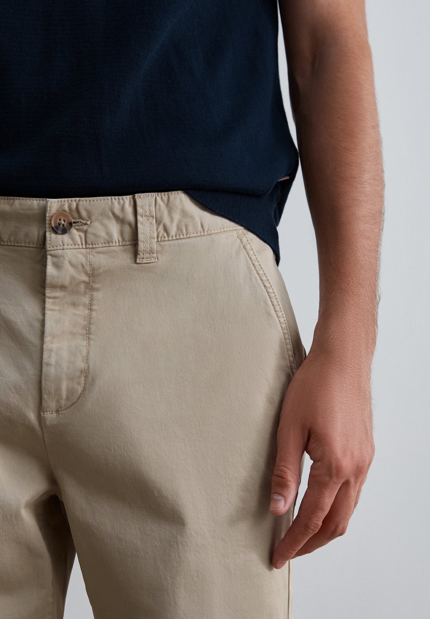 CALÇAS CHINOS REGULAR FIT