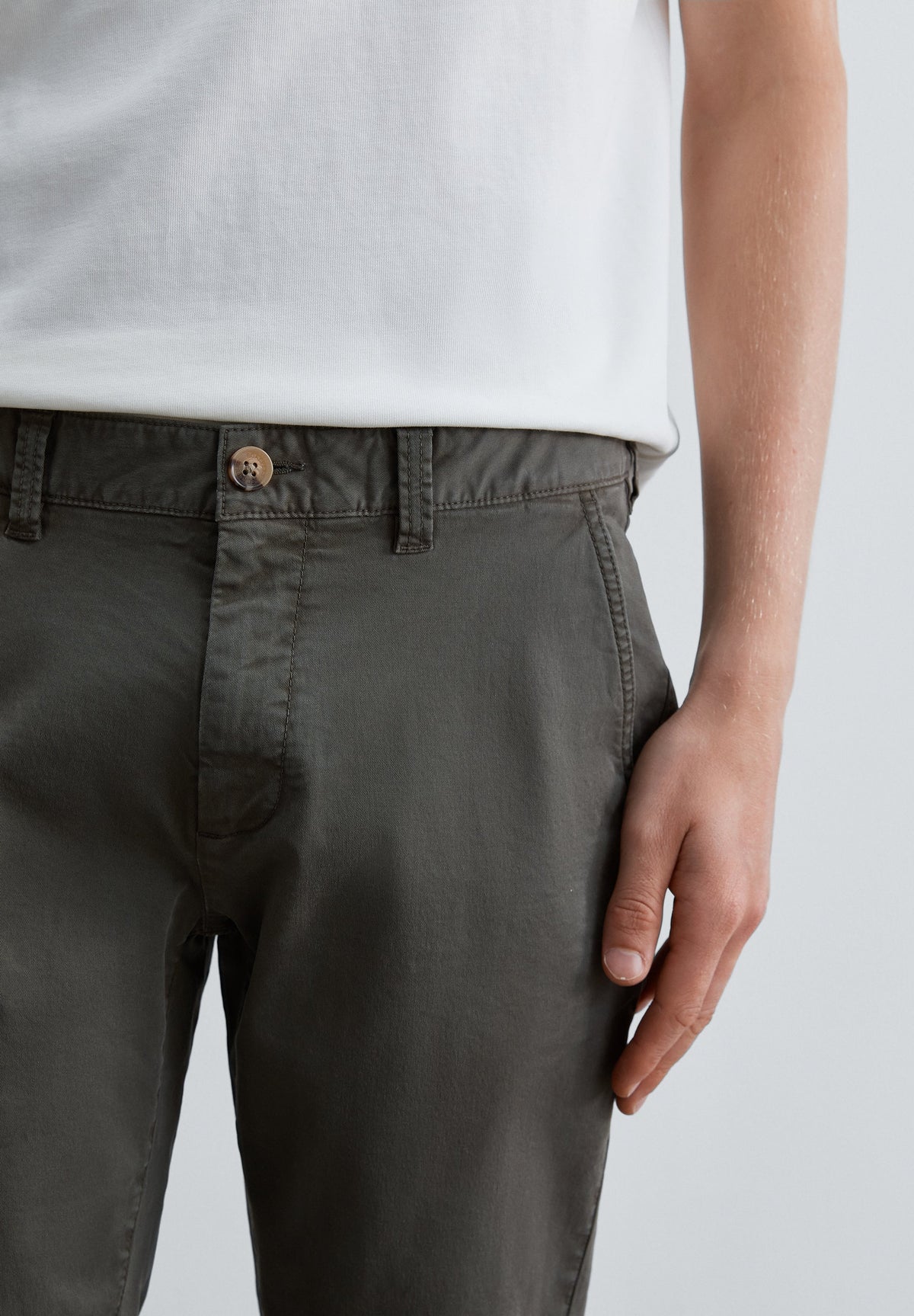 CALÇAS CHINO SLIM FIT